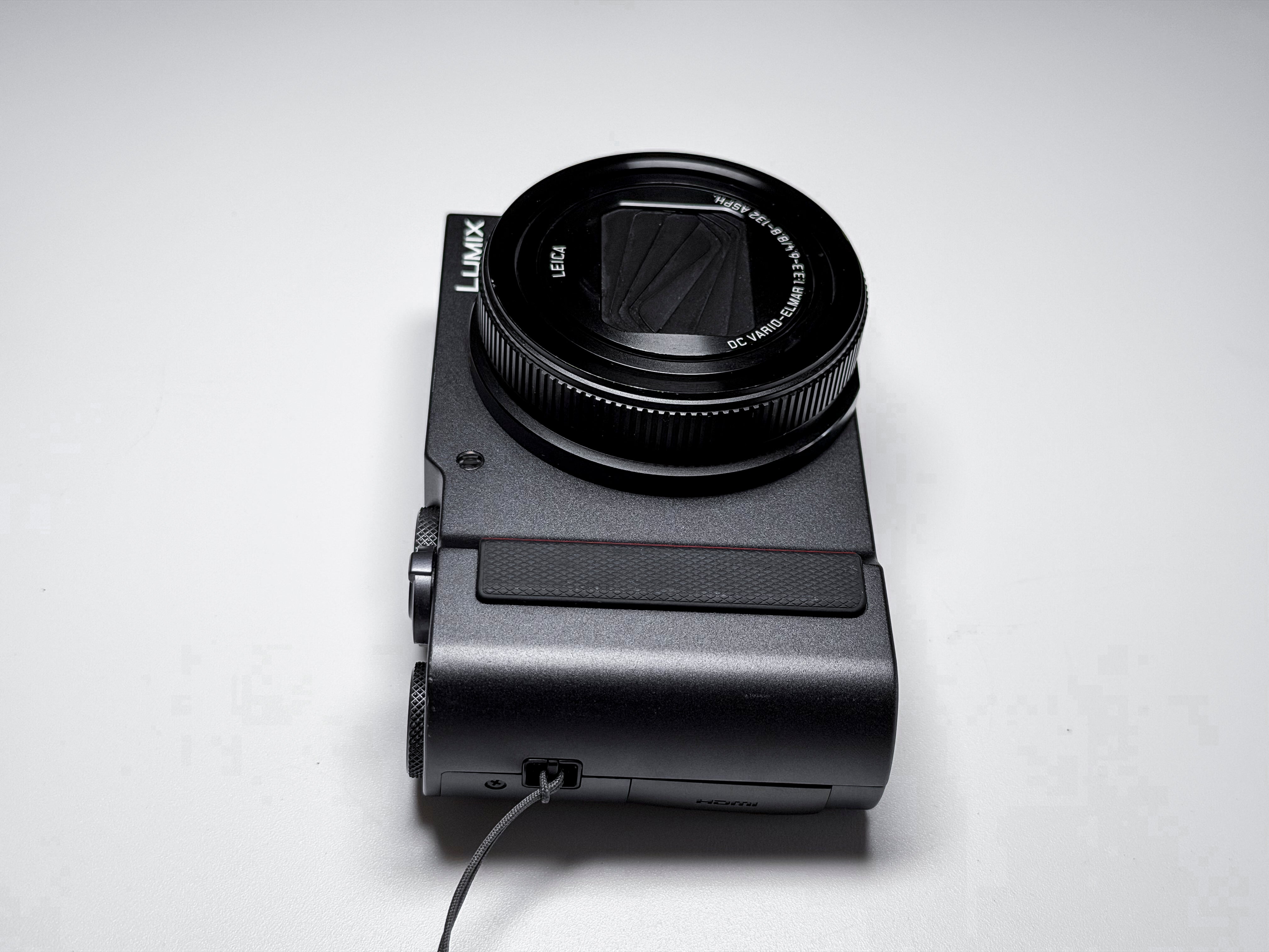 Panasonic Lumix TZ200 15x Leica Lens - 1 Year Warranty, Excellent ZS200 TZ-200