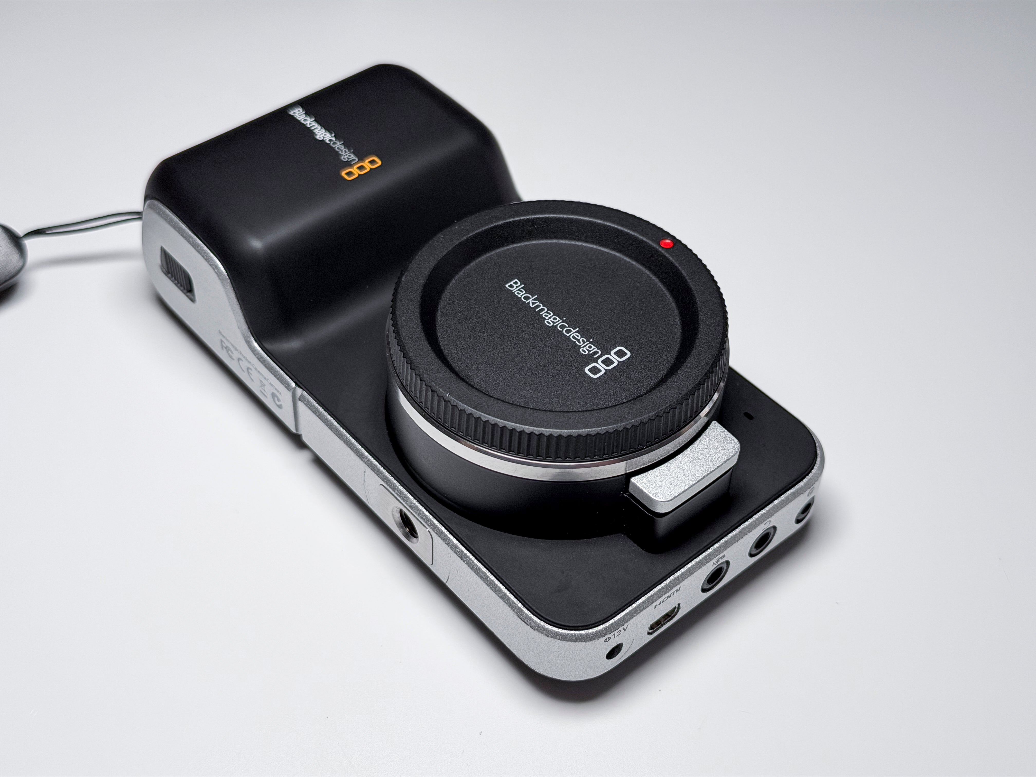 Blackmagic Pocket Cinema Camera OG (super 16) - Excellent, Perfectly Working