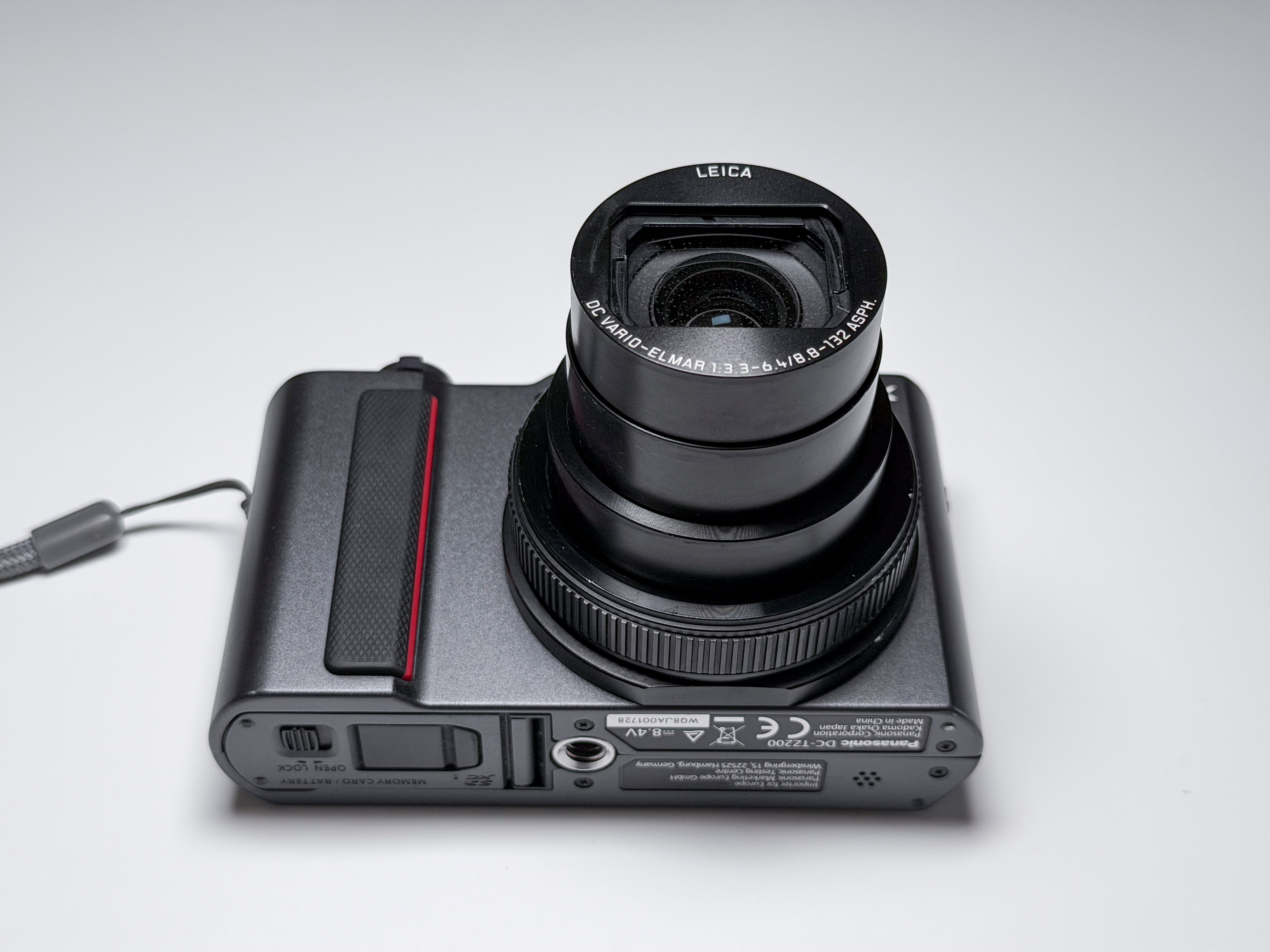Panasonic Lumix TZ200 15x Leica Lens - 1 Year Warranty ZS200 TZ-200