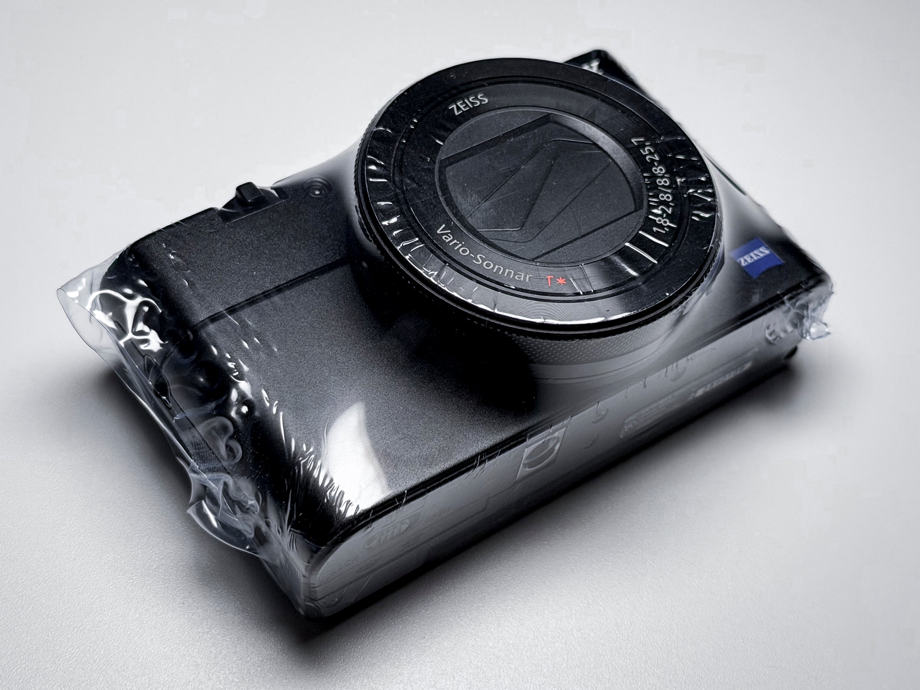 Sony RX100 V M5A Cyber-shot 20.1 Mp - Excellent! 1 Year Warranty