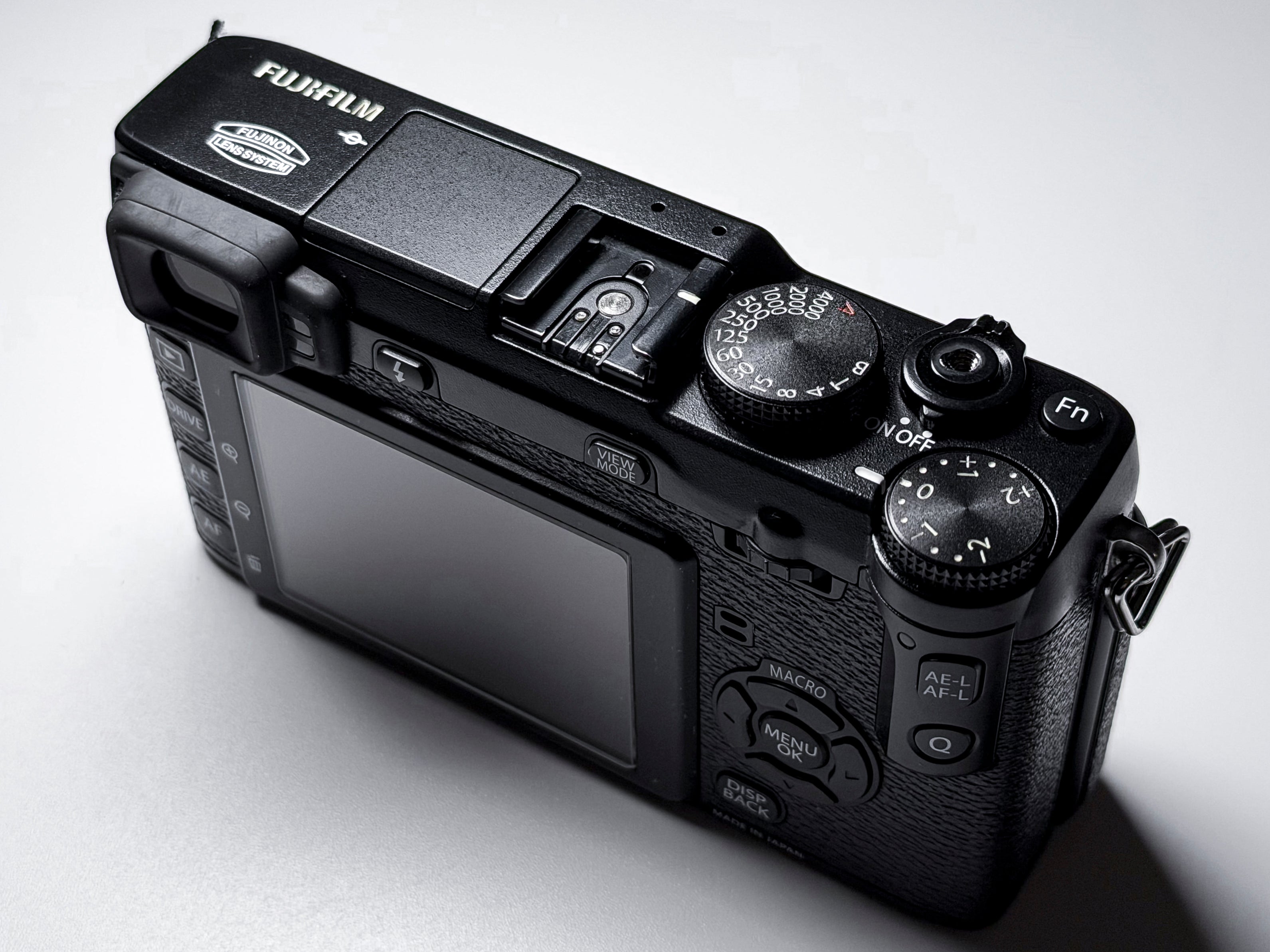 Fujifilm X-E1 APS-C Mirrorless Fuji XE1- Excellent, 1 Year Warranty
