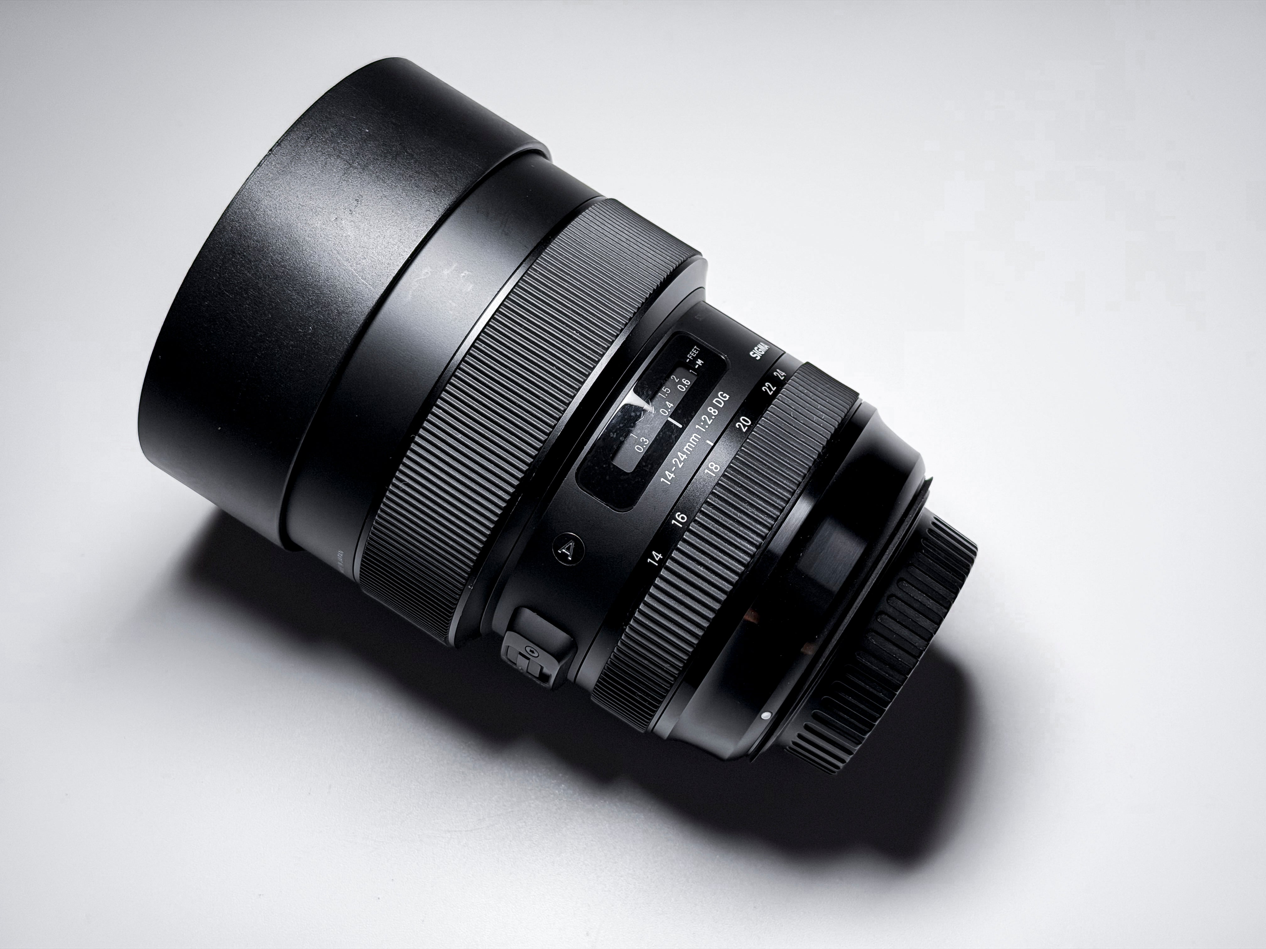 Sigma 14-24mm f/2.8 ART Canon EF Lens + Hoodless Mod - Excellent 1 Year Warranty