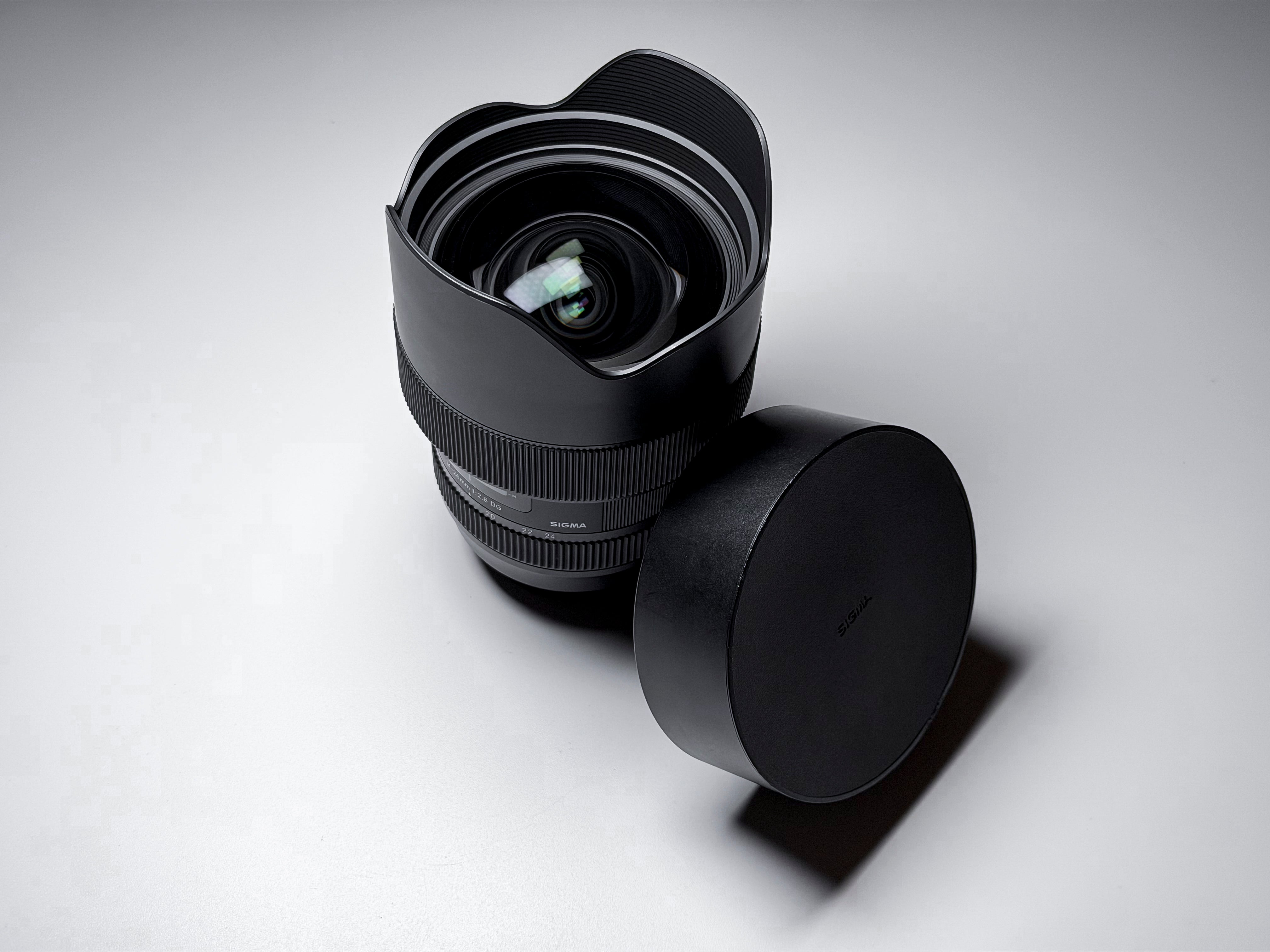 Sigma 14-24mm f/2.8 ART Canon EF Lens + Hoodless Mod - Excellent 1 Year Warranty