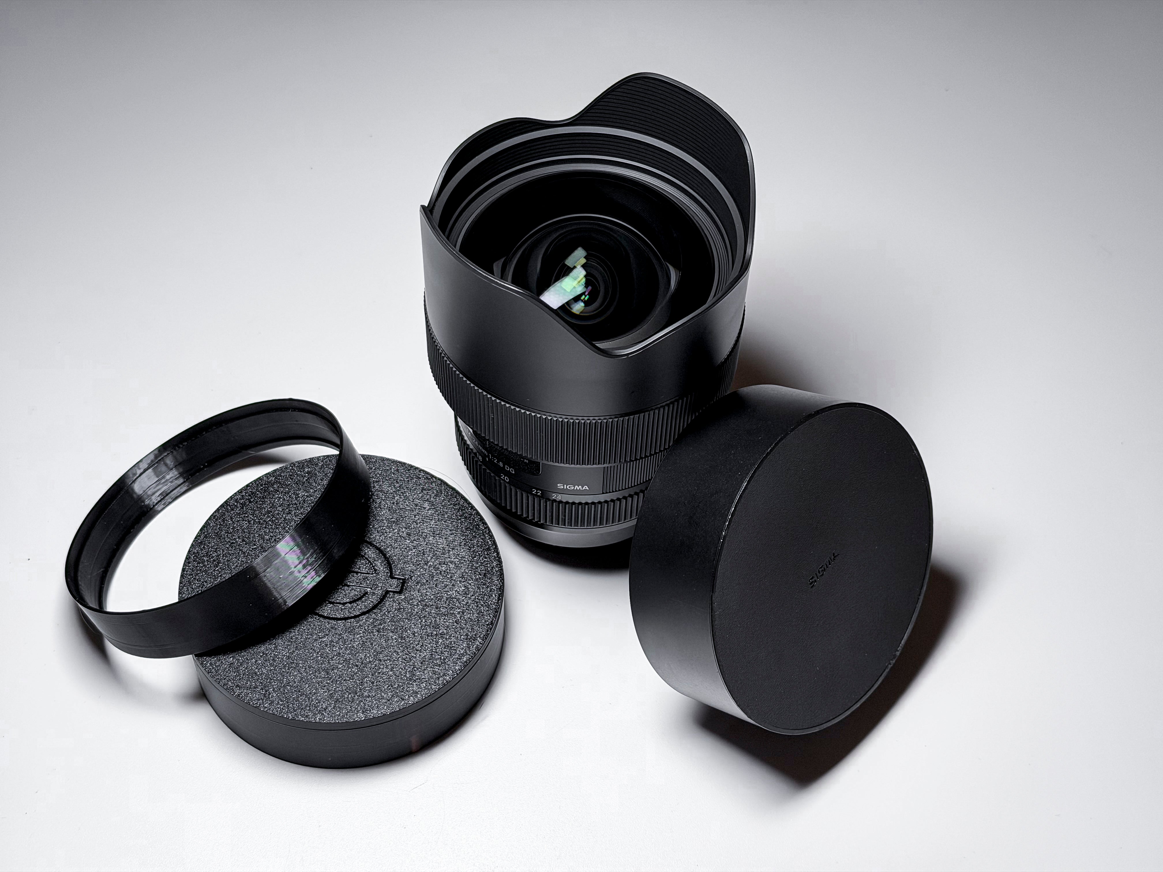 Sigma 14-24mm f/2.8 ART Canon EF Lens + Hoodless Mod - Excellent 1 Year Warranty