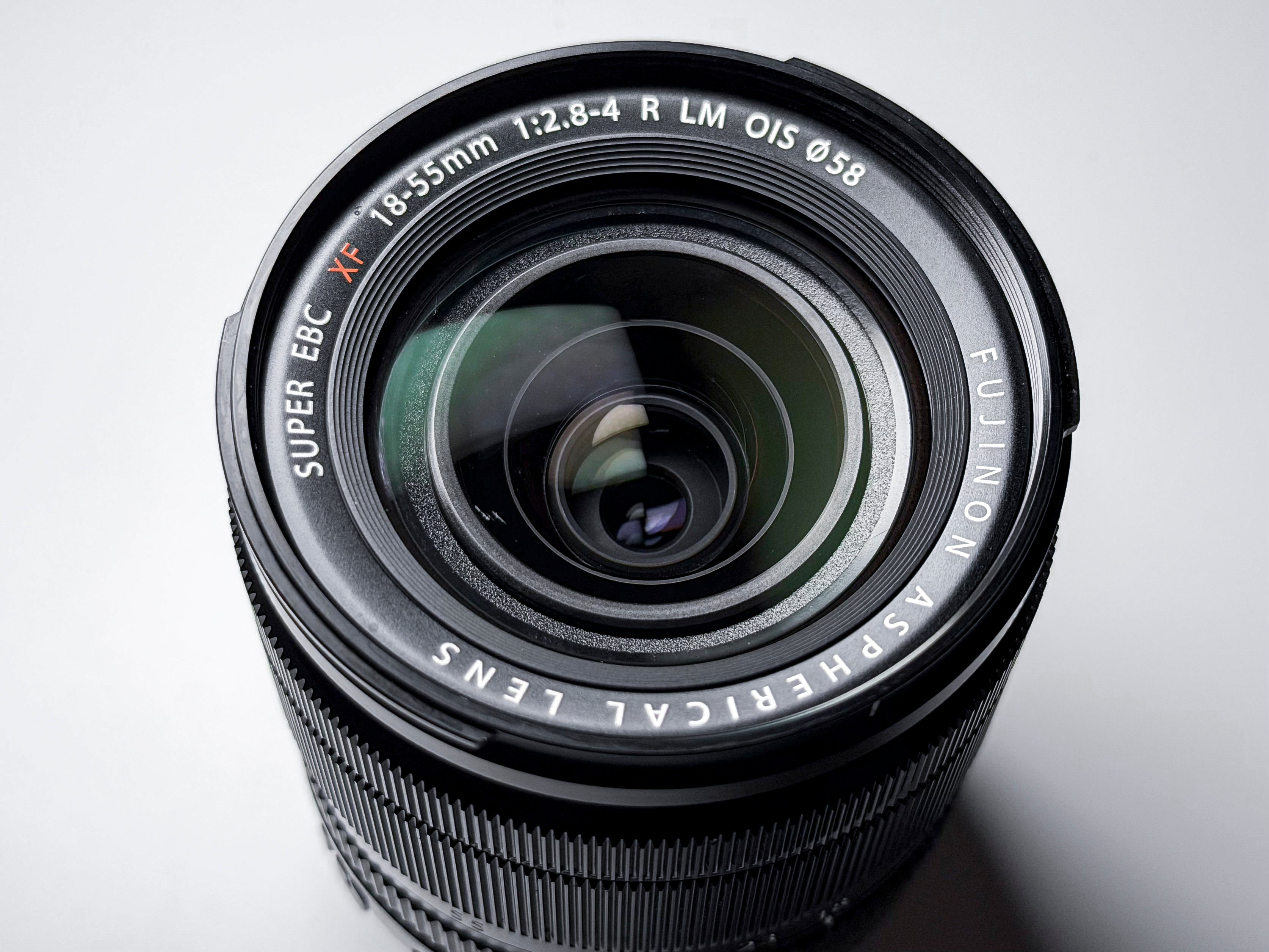 Fujifilm XF 18-55mm f/2.8-4 R OIS Lens - 1 Year Warranty, Near Mint, Fuji