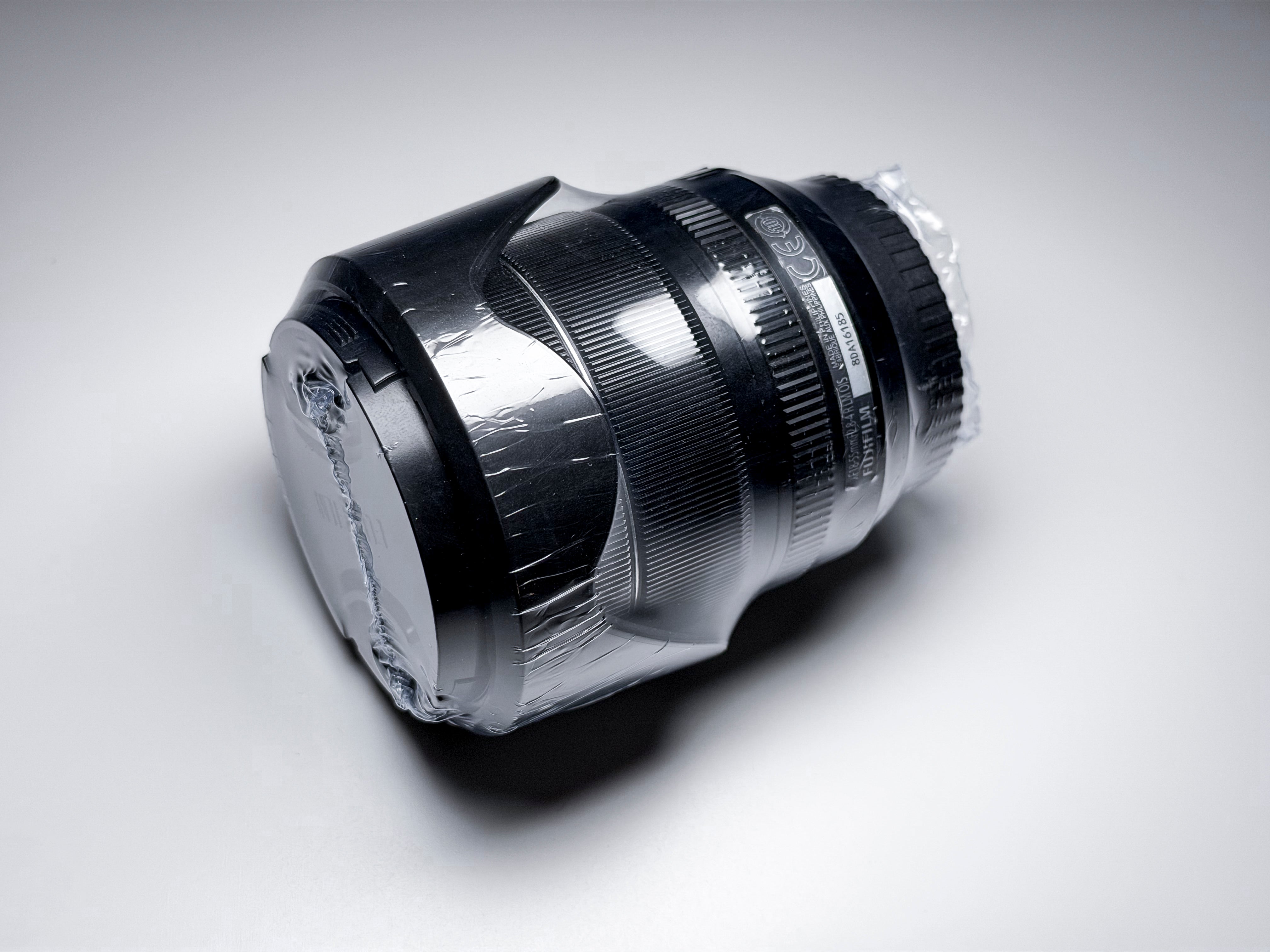 Fujifilm XF 18-55mm f/2.8-4 R OIS Lens - 1 Year Warranty, Near Mint, Fuji