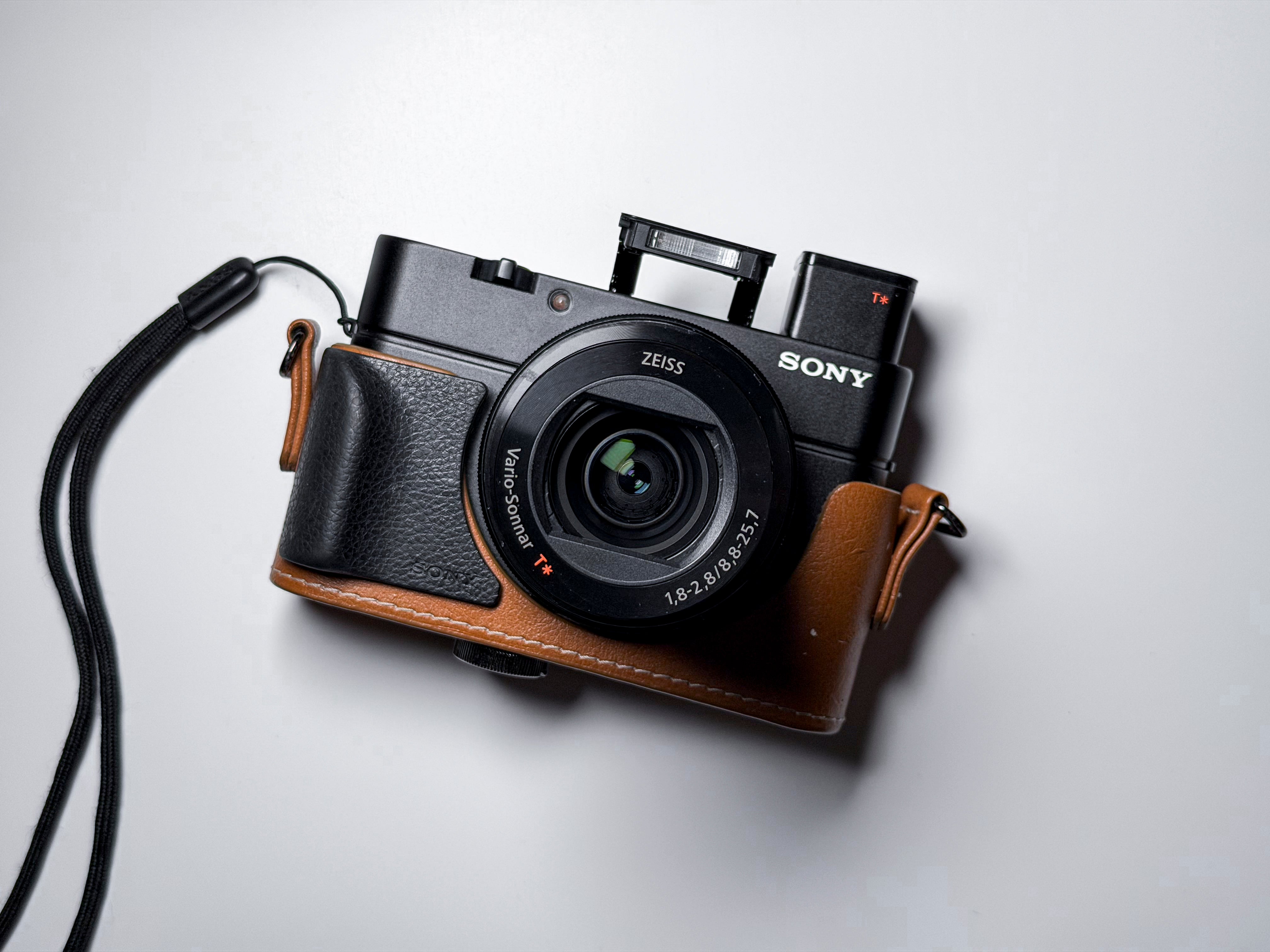 Sony RX100 III Mark 3 Cyber-shot 20,1 Mpx - 1 Year Warranty Excellent RX 100 M3