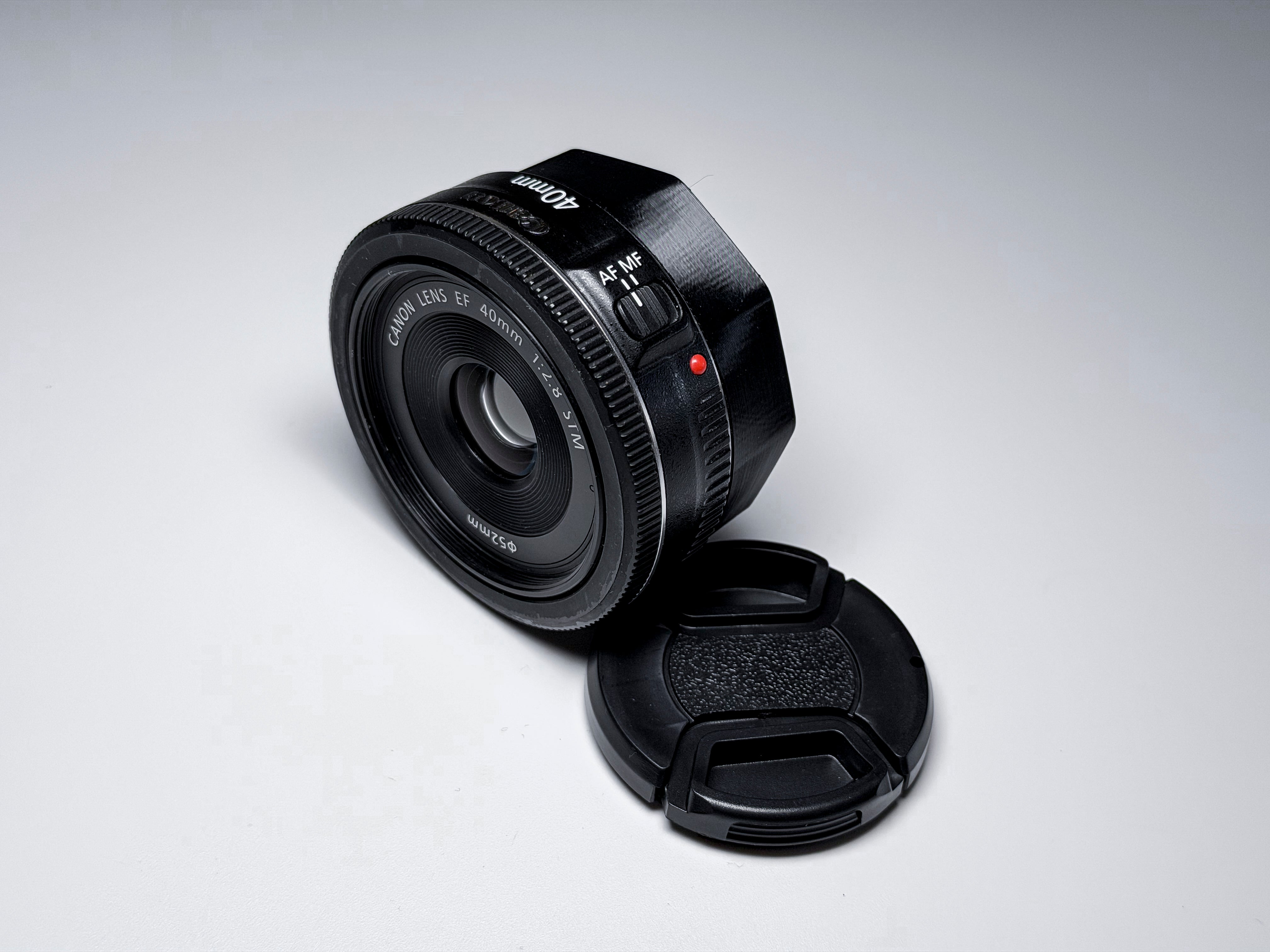 Canon 40mm f/2.8 STM Lens for EOS EF Mount - 1 Year Warranty