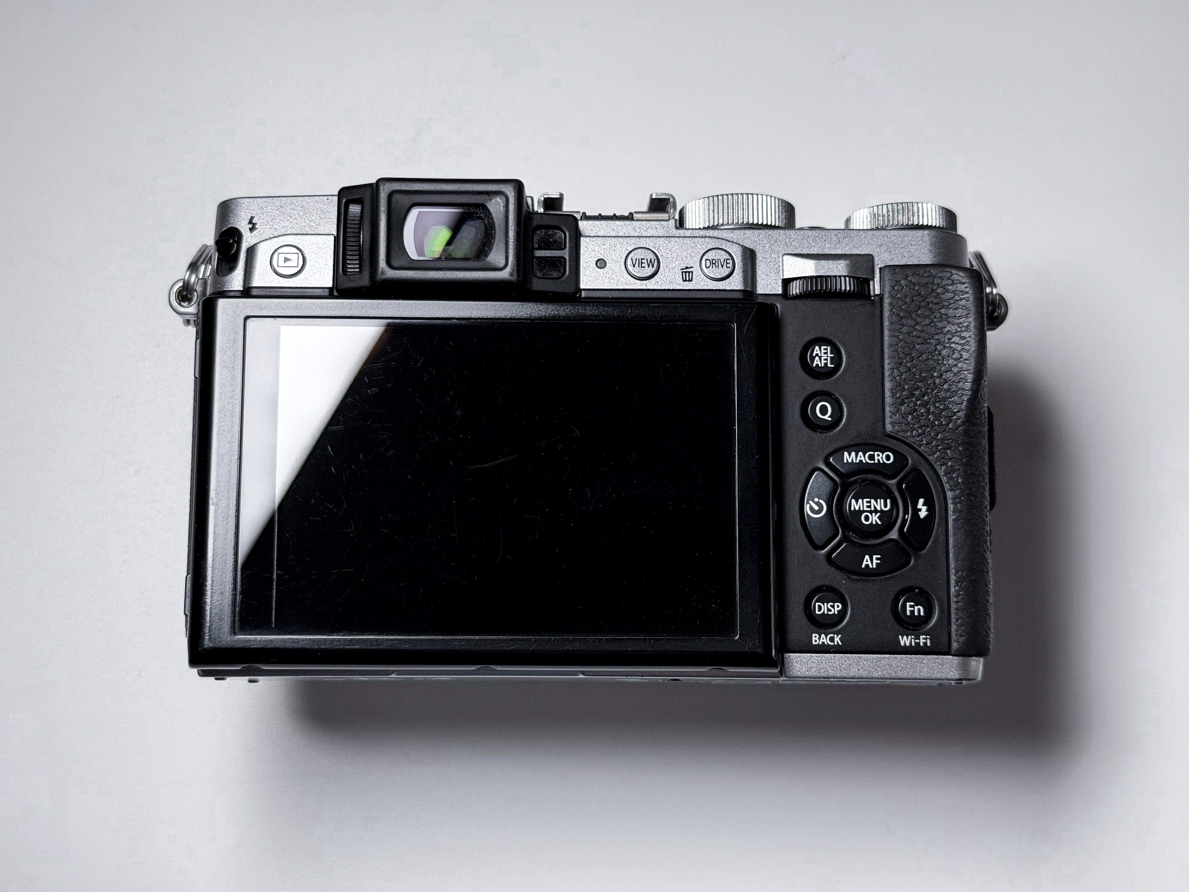 Fujifilm X30 Compact Camera Fuji 4X Zoom - 1 Year Warranty, Excellent
