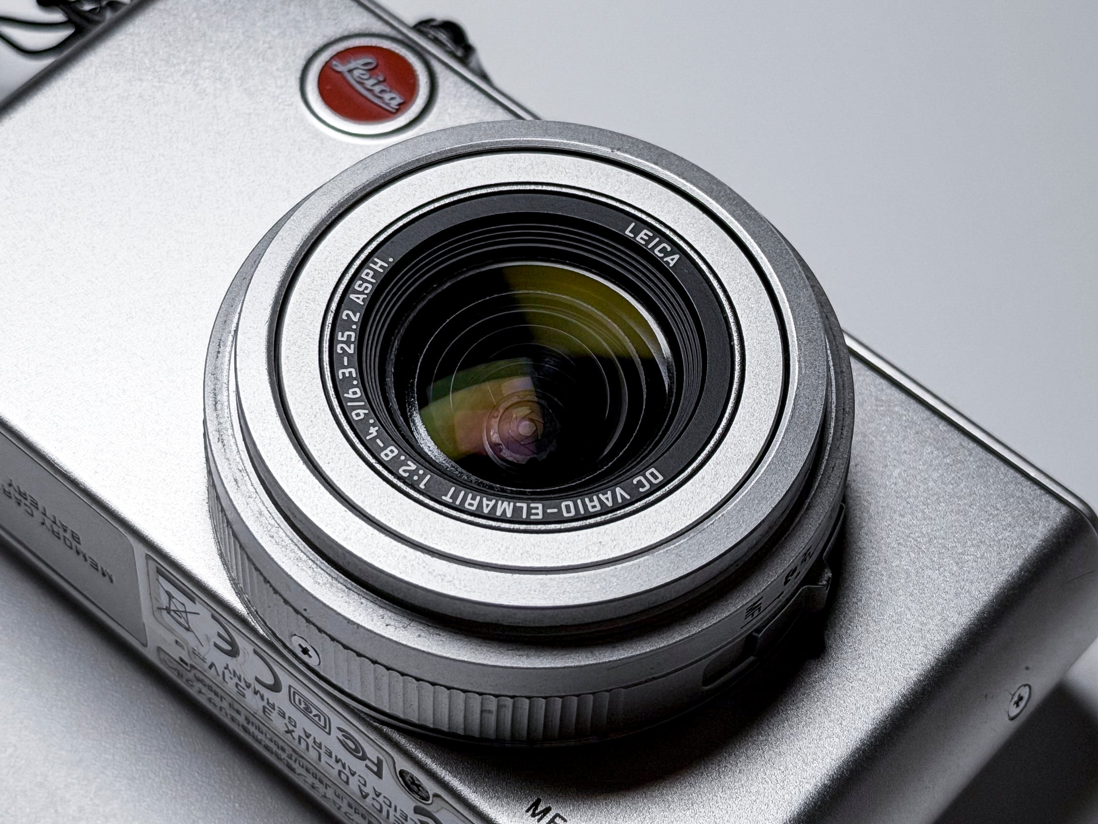 Leica D-Lux 3 CCD Camera Silver 4x Zoom - 1 Year Warranty, Excellent Dlux 3