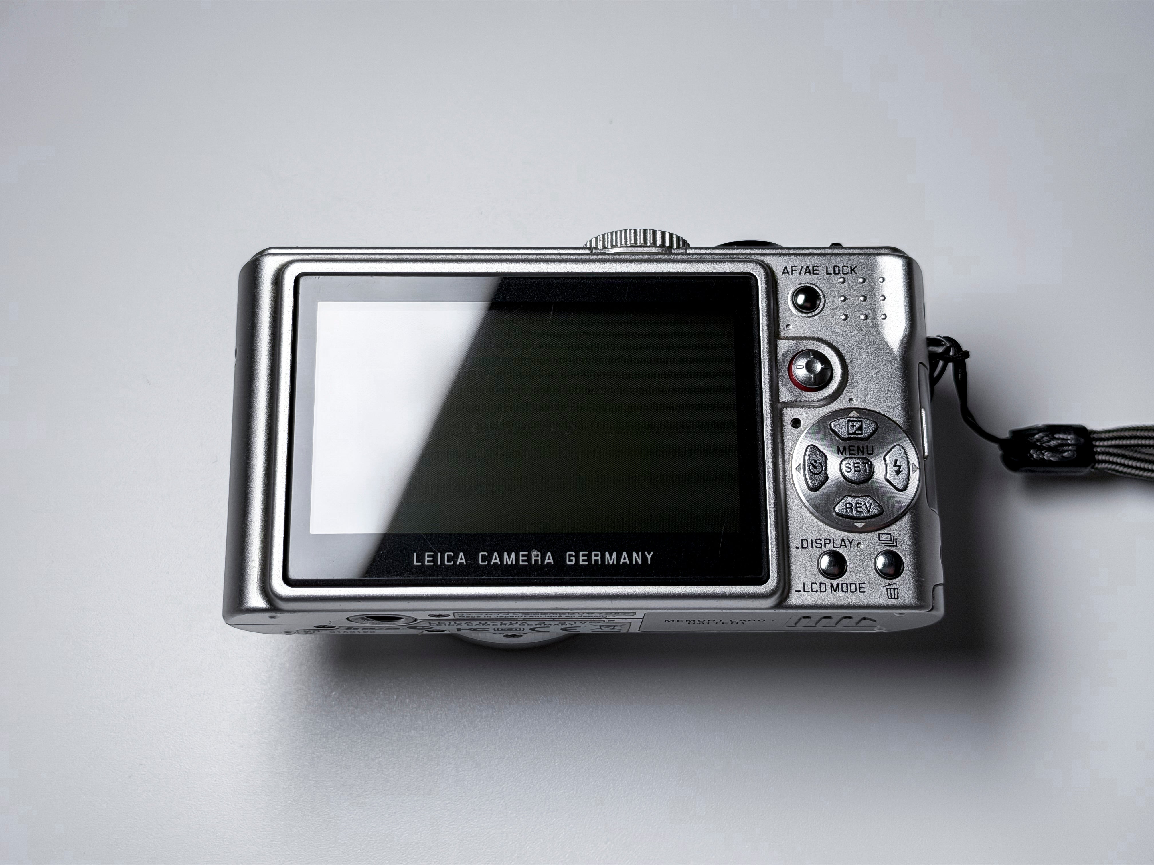 Leica D-Lux 3 CCD Camera Silver 4x Zoom - 1 Year Warranty, Excellent Dlux 3