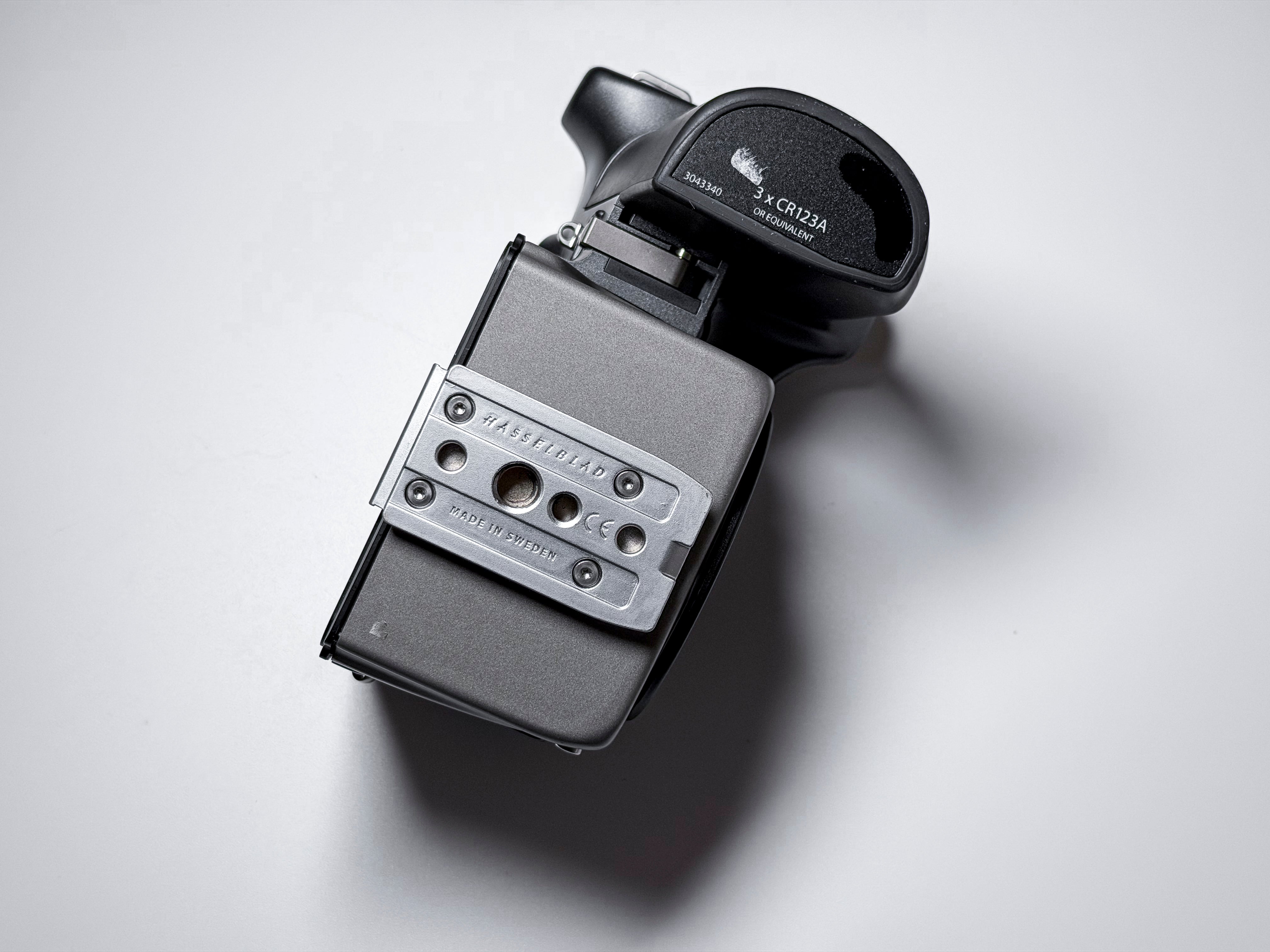 Hasselblad H1 H1D Meidum Format Body with Grip, H90X Viewfinder - Excellent