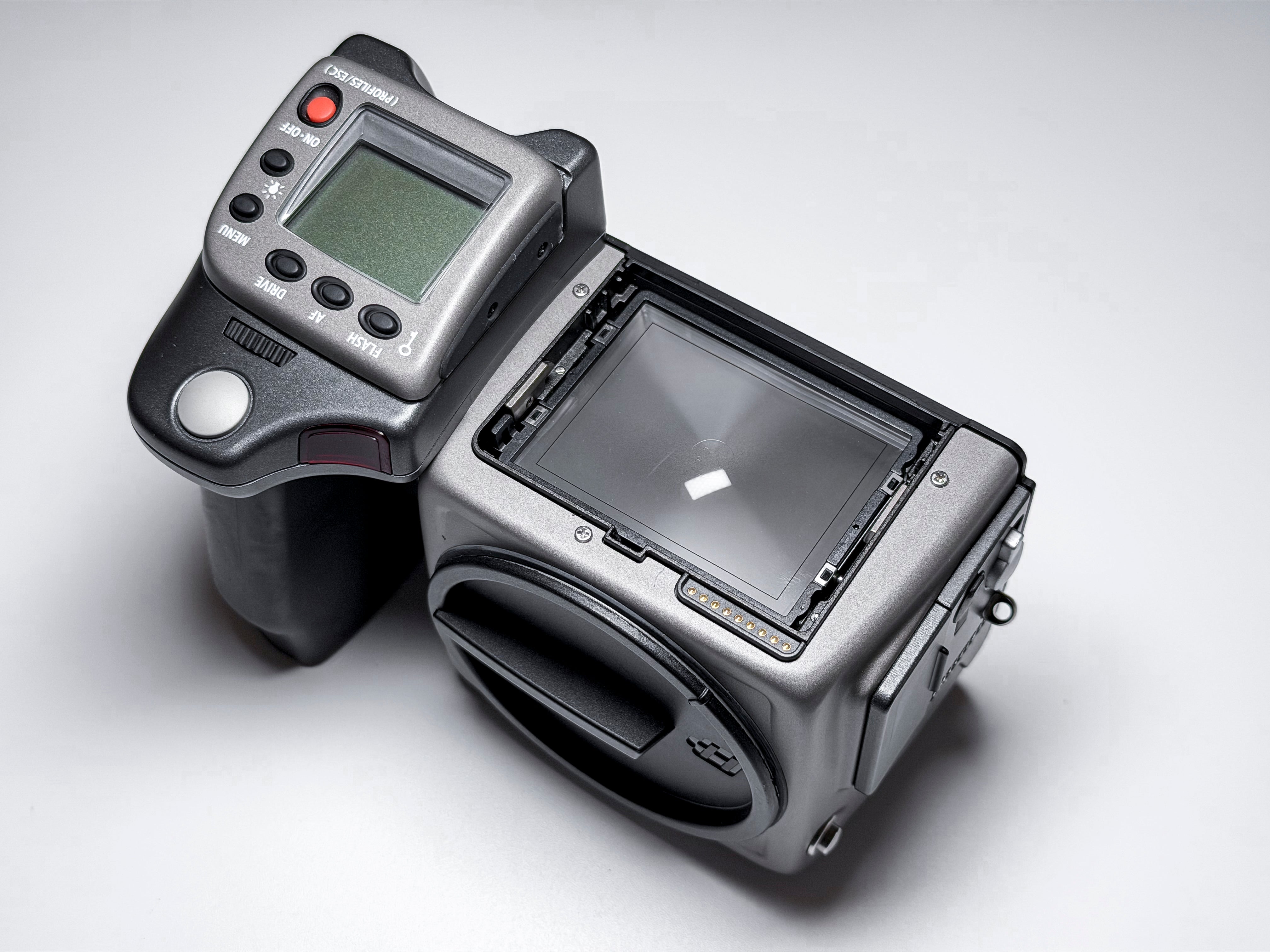 Hasselblad H1 H1D Meidum Format Body with Grip, H90X Viewfinder - Excellent