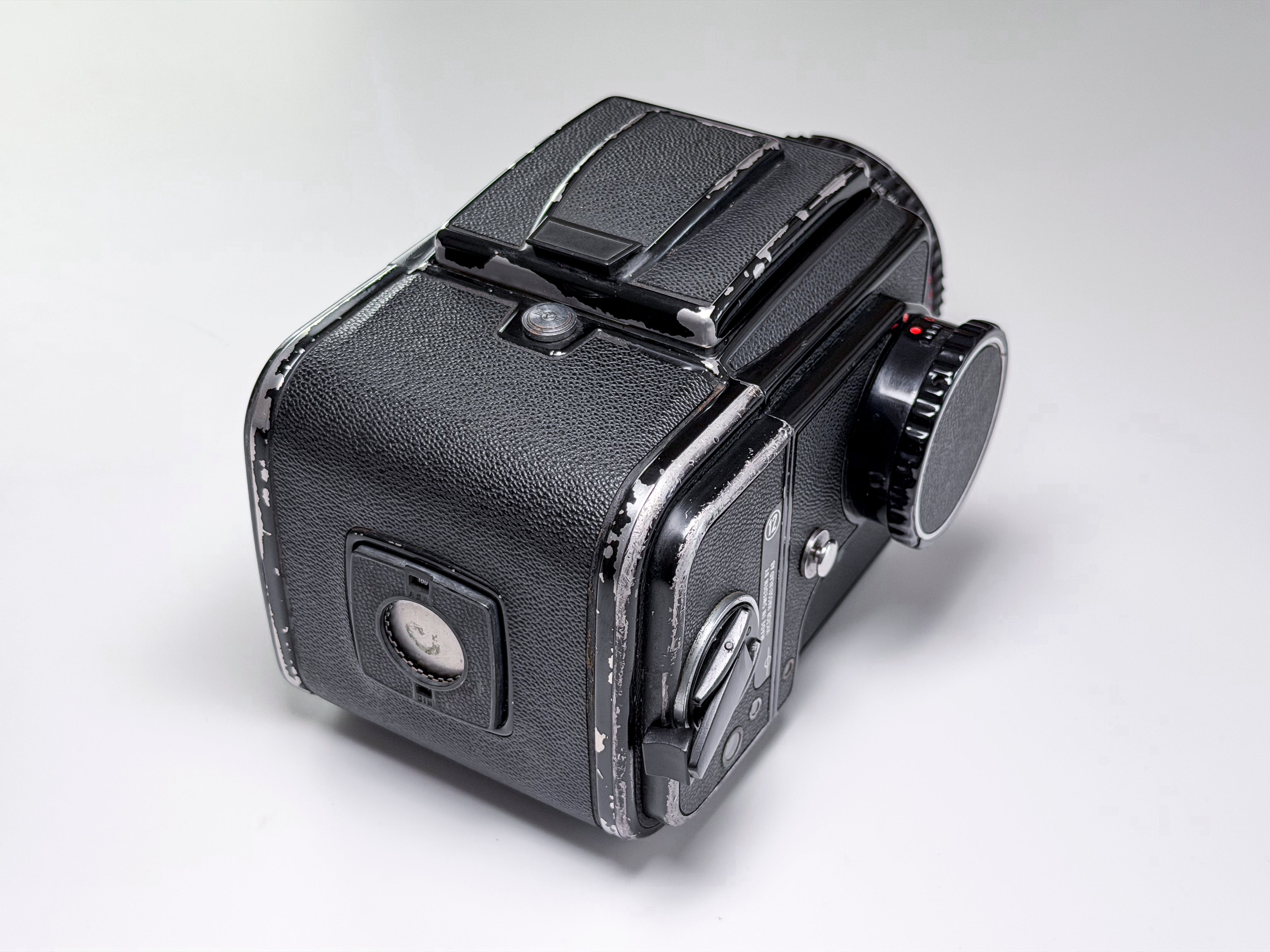 Hasselblad 500 CM c/m + 80mm Zeiss T* + Prism - Medium Format Excellent