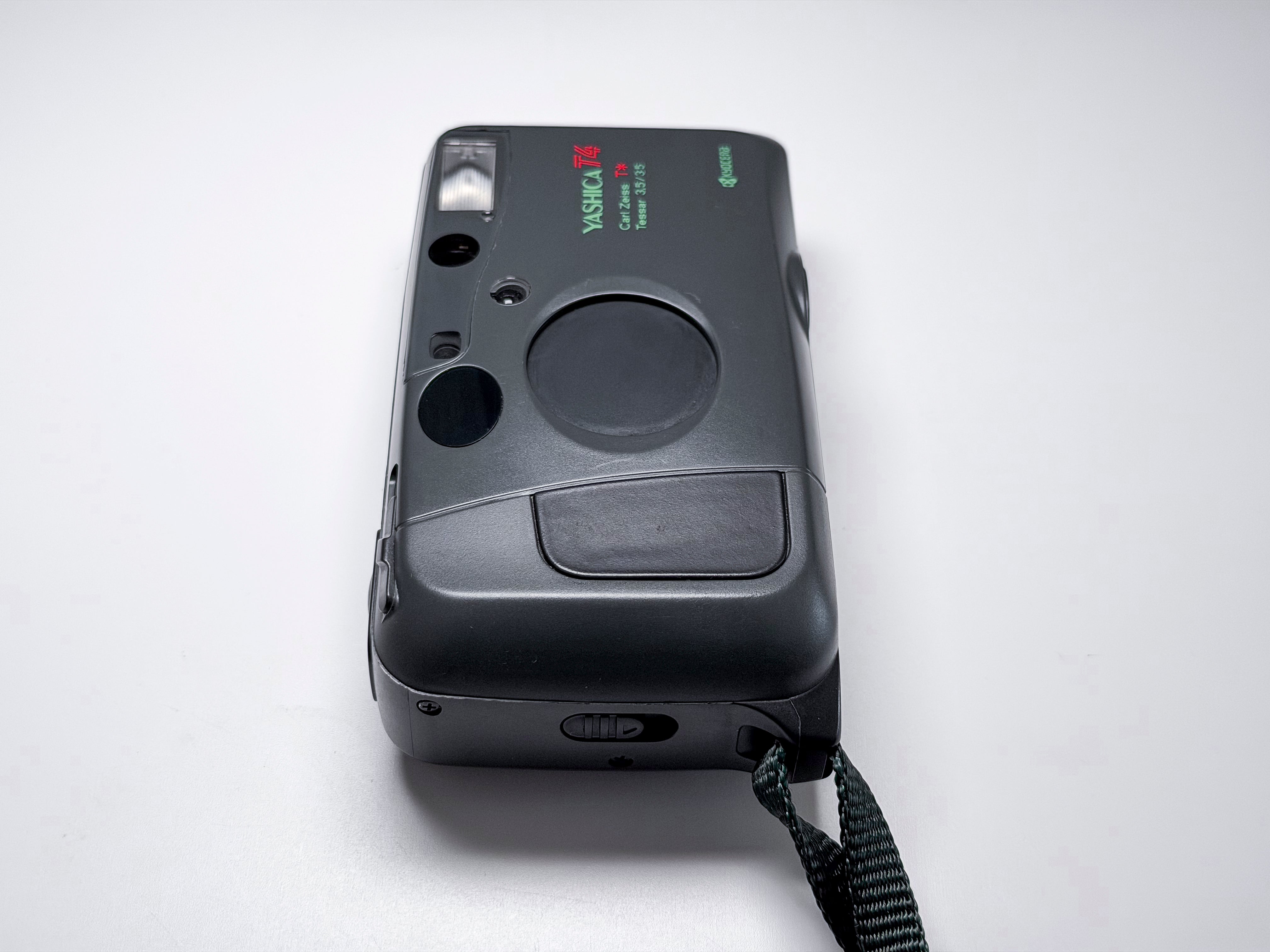 Yashica T4 Safari Zeiss Lens 35mm Film Camera - Film Tested, Excellent
