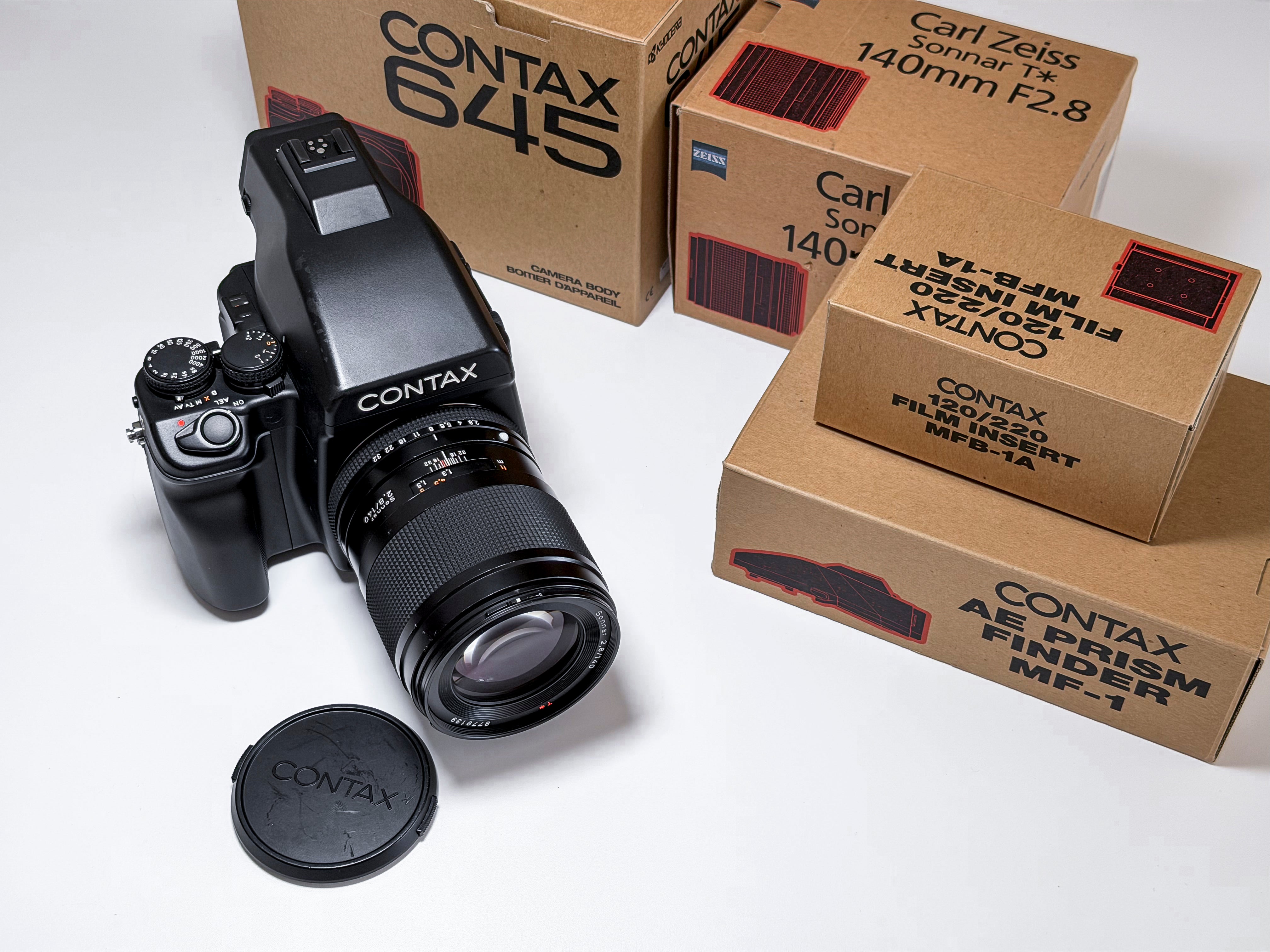 Contax 645 + 120mm Sonnar Full Set Metering Finder - CLA and Film Tested