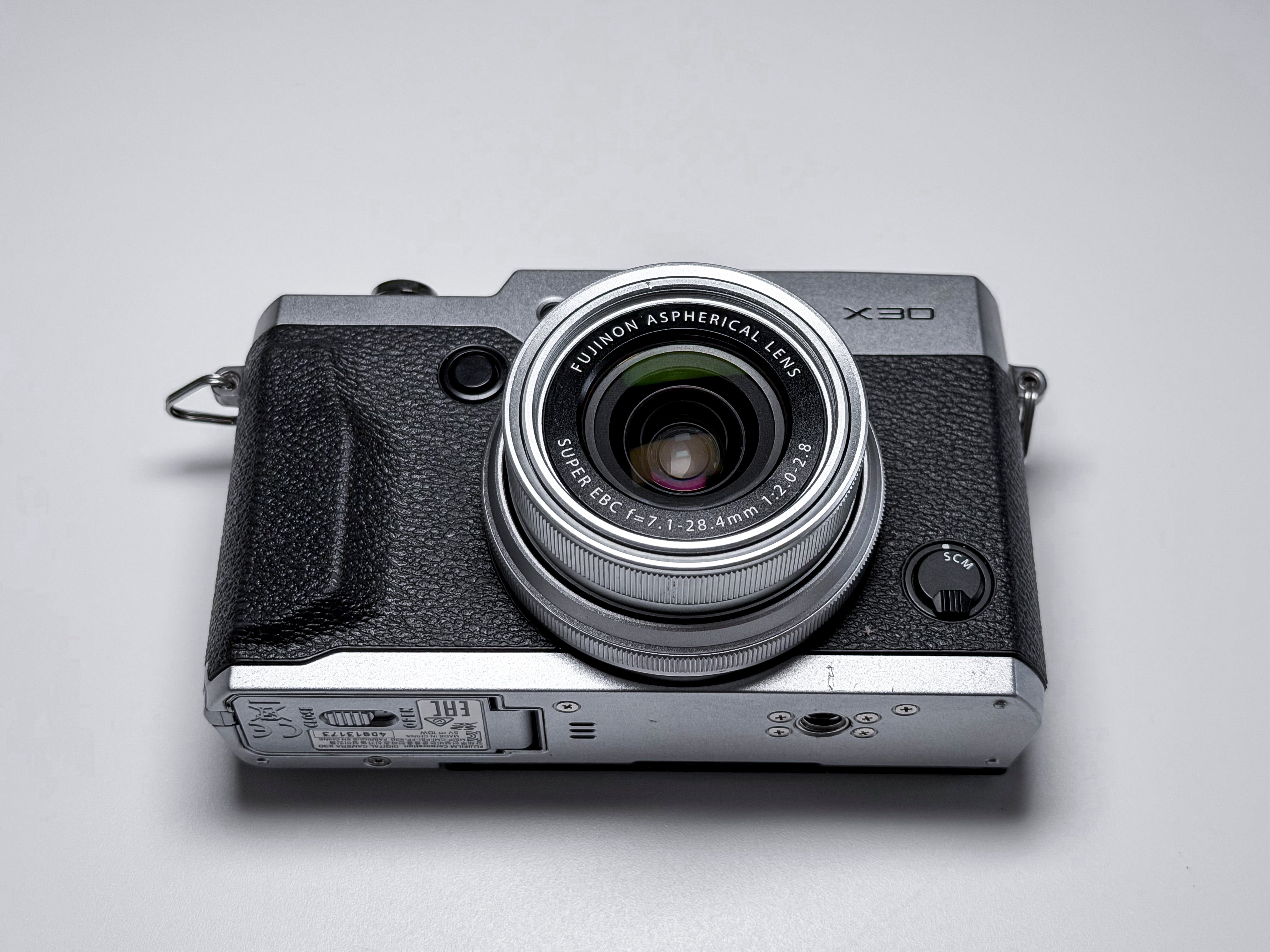 Fujifilm X30 Compact Camera Fuji 4X Zoom - 1 Year Warranty