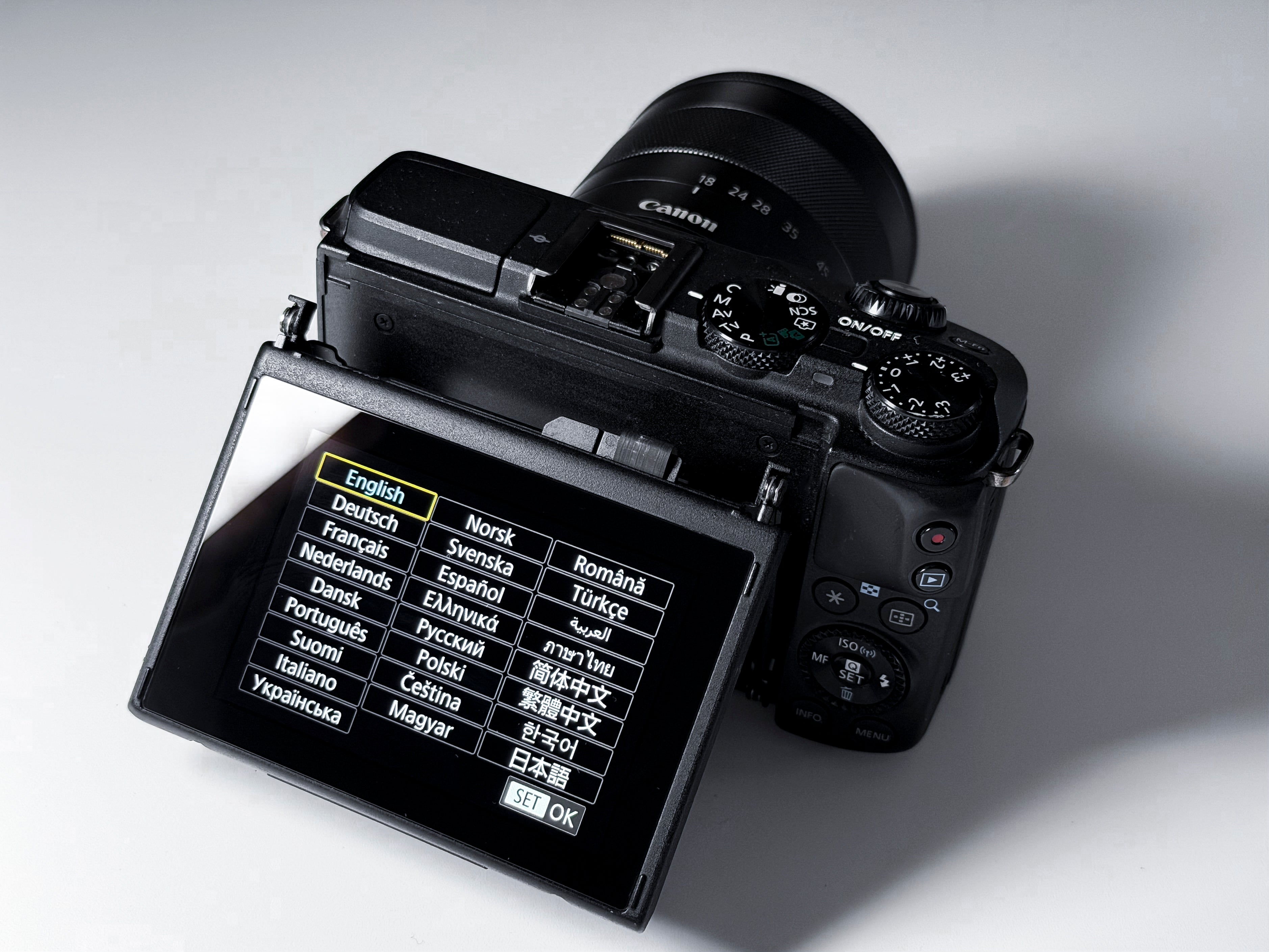 Canon EOS M3 + 18-55mm Mirrorless APS-C 24.2 Mpx - 1 Year Warranty, Excellent