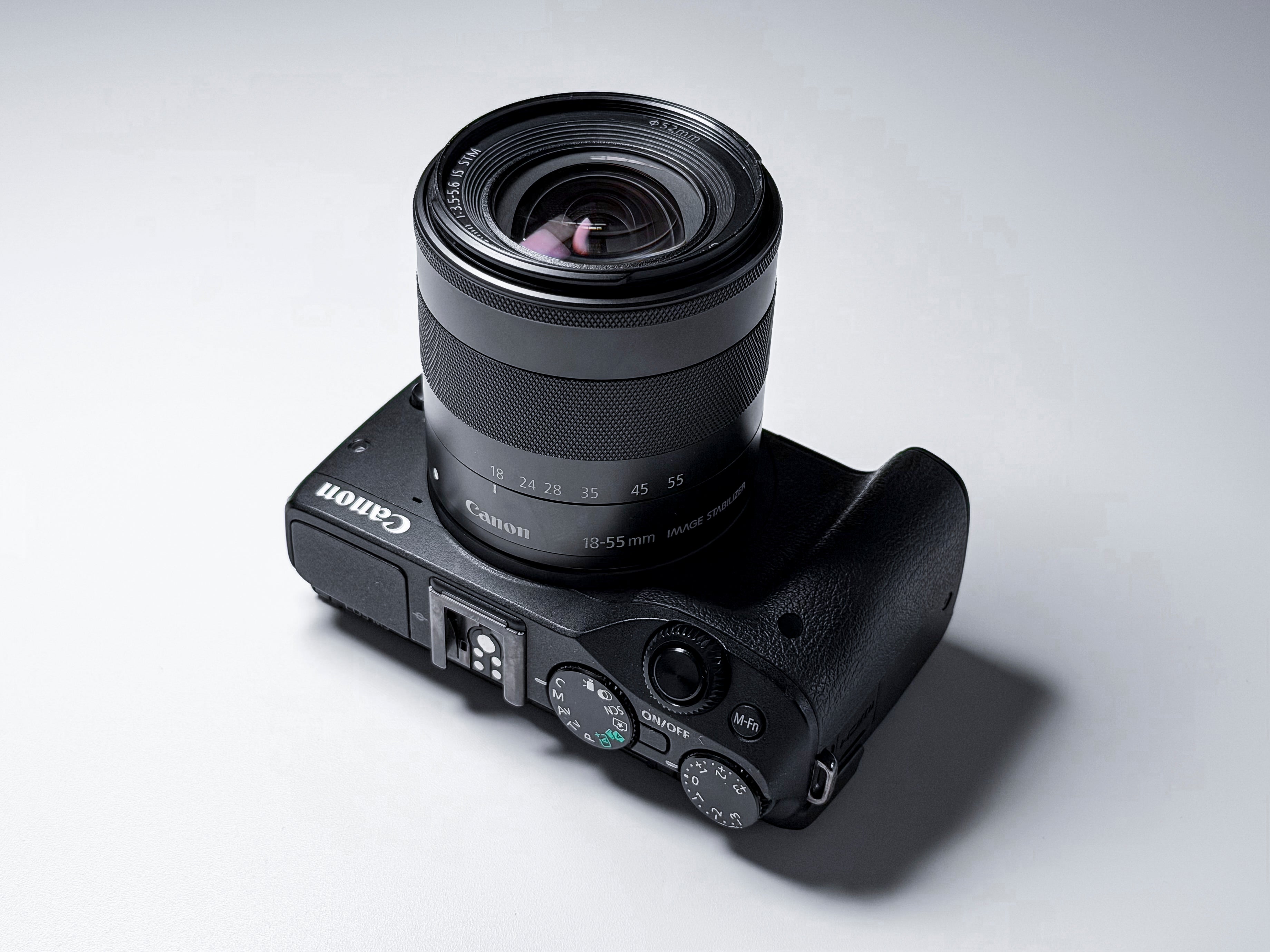 Canon EOS M3 + 18-55mm Mirrorless APS-C 24.2 Mpx - 1 Year Warranty, Excellent