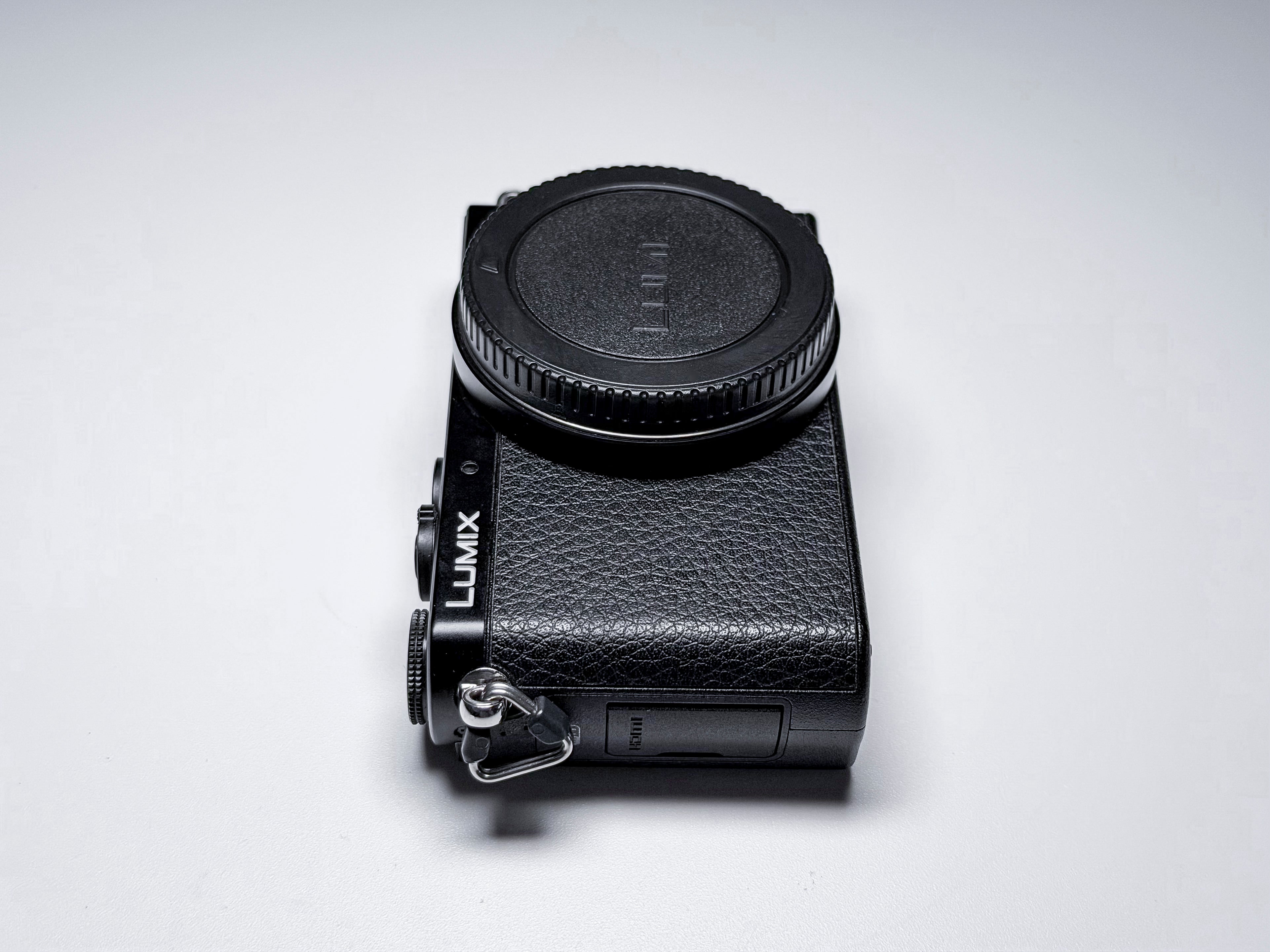 Panasonic Lumix GM1 DMC-GM1 MFT - 1 Year Warranty, Excellent