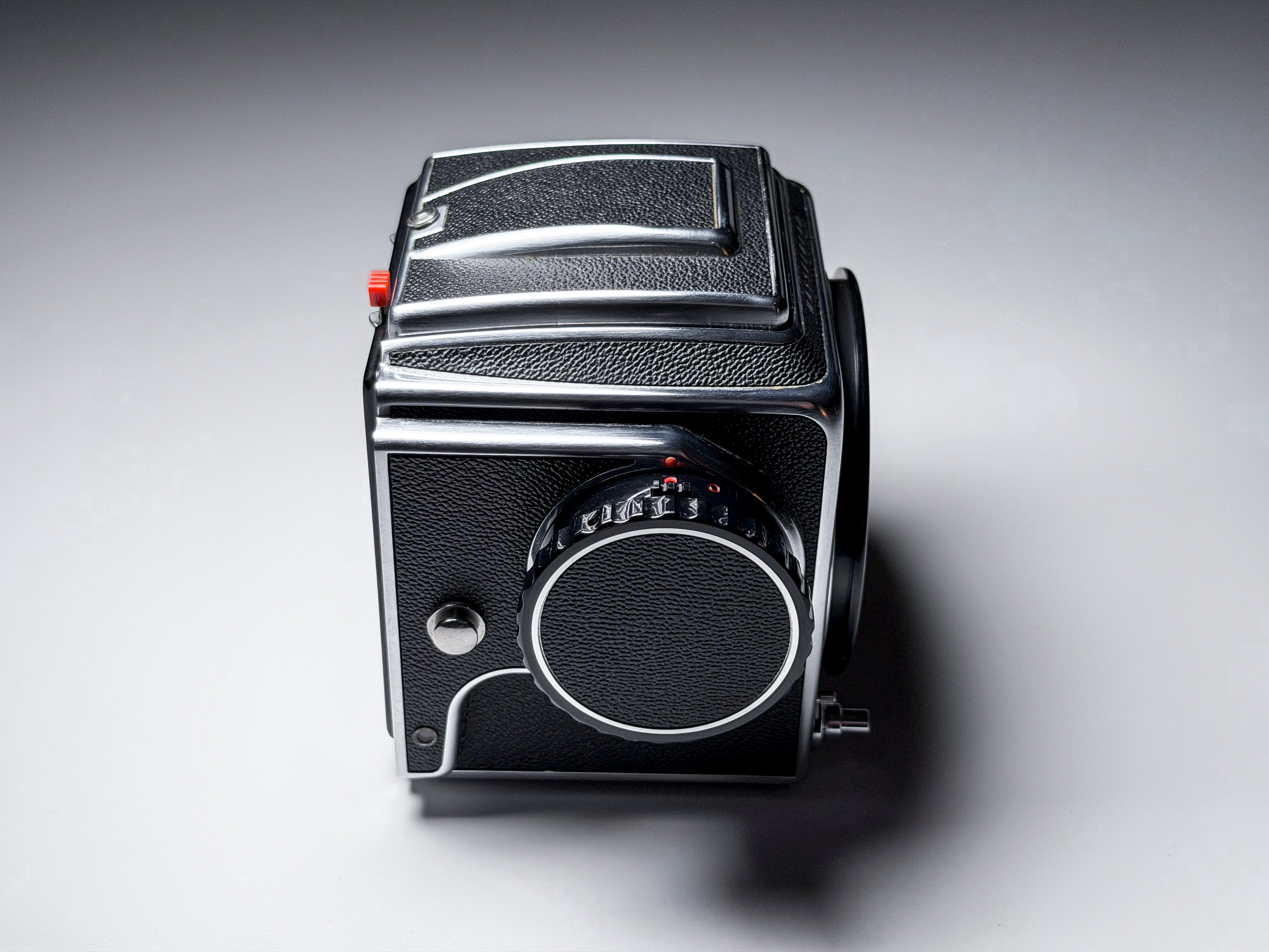 NEAR MINT Hasselblad 500 C/M CM Medium Format Film Camera + A12, With Box, CLAd