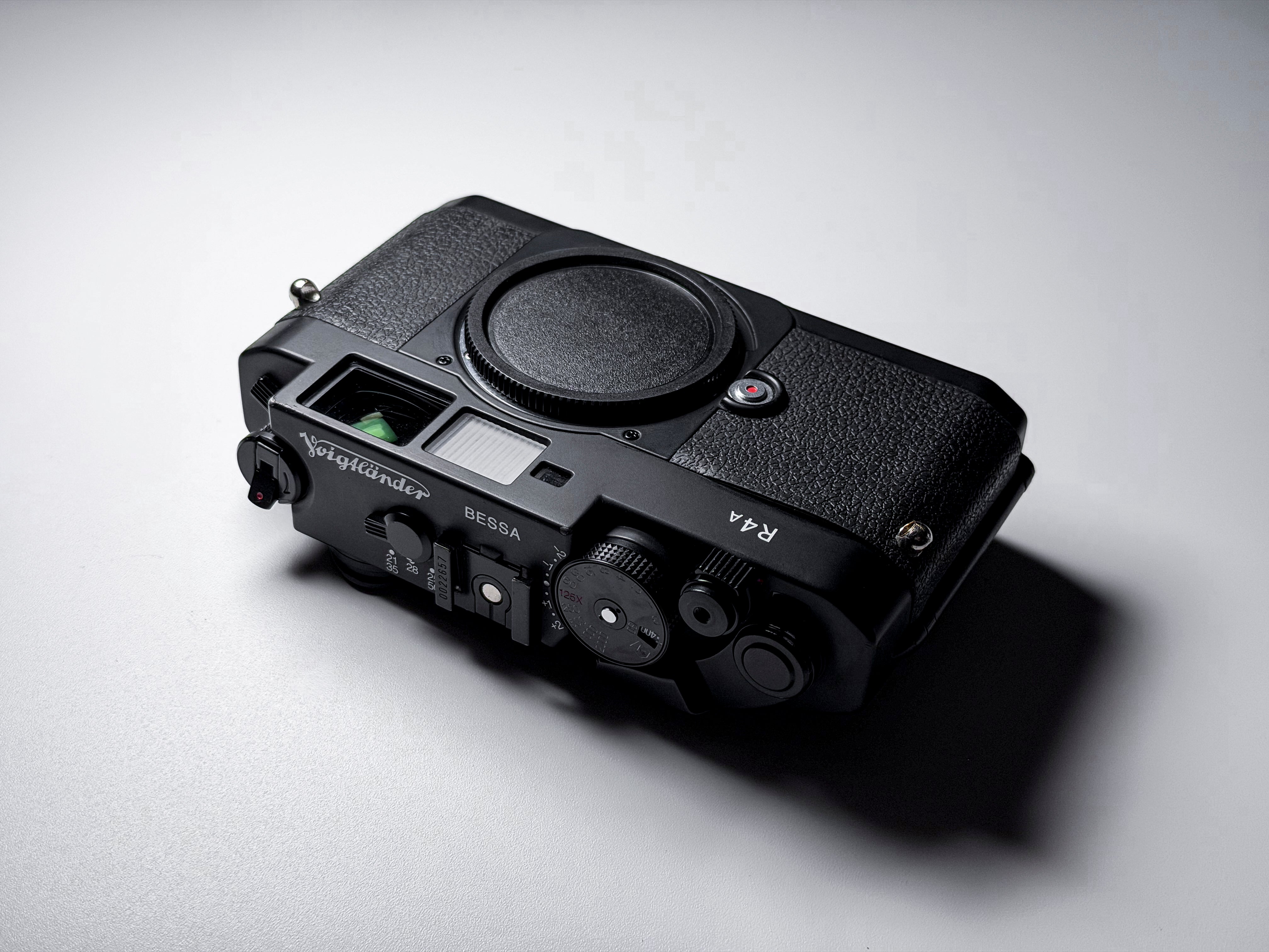 Voigtlander Bessa R4a R4 Leica M Mount Rangefinder - 1 Year Warranty, Excellent