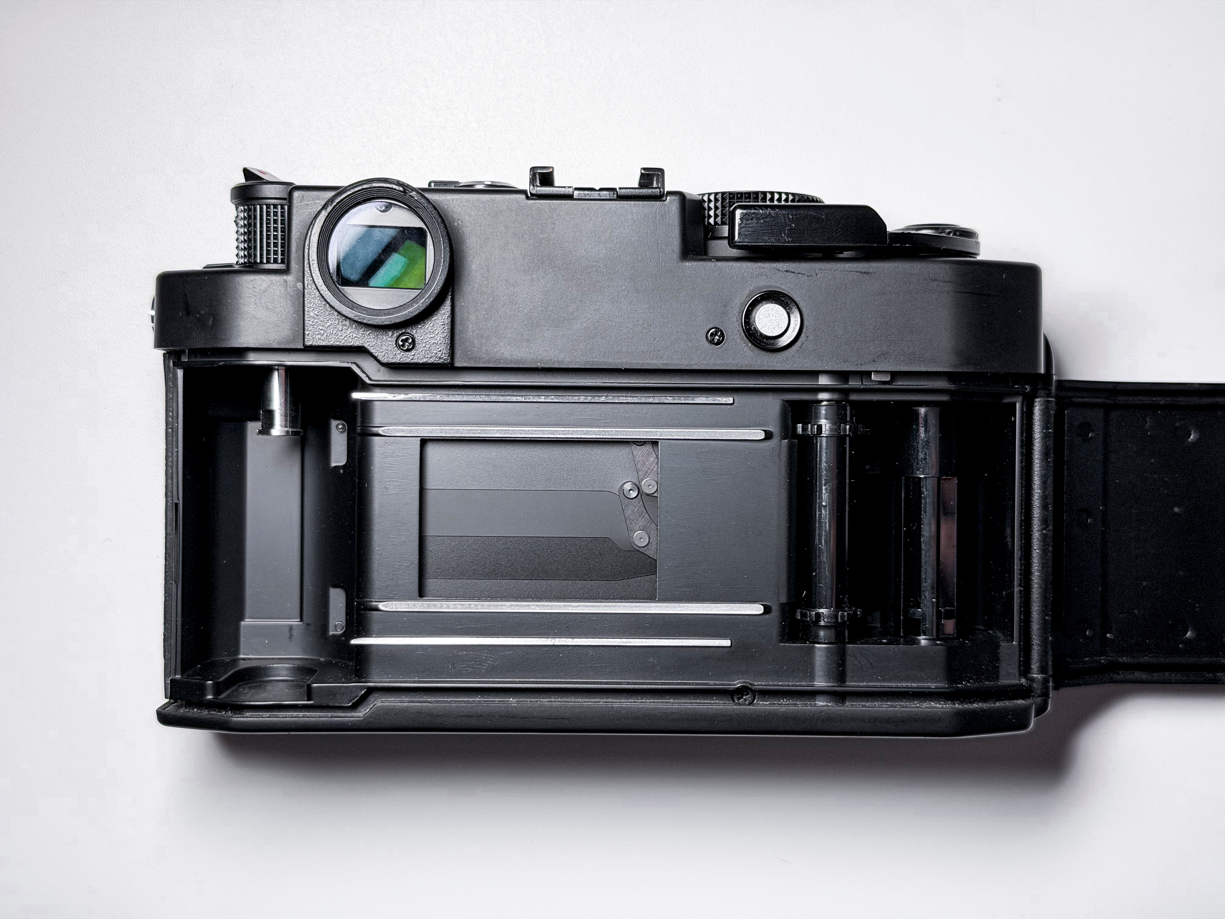 Voigtlander Bessa R4a R4 Leica M Mount Rangefinder - 1 Year Warranty, Excellent