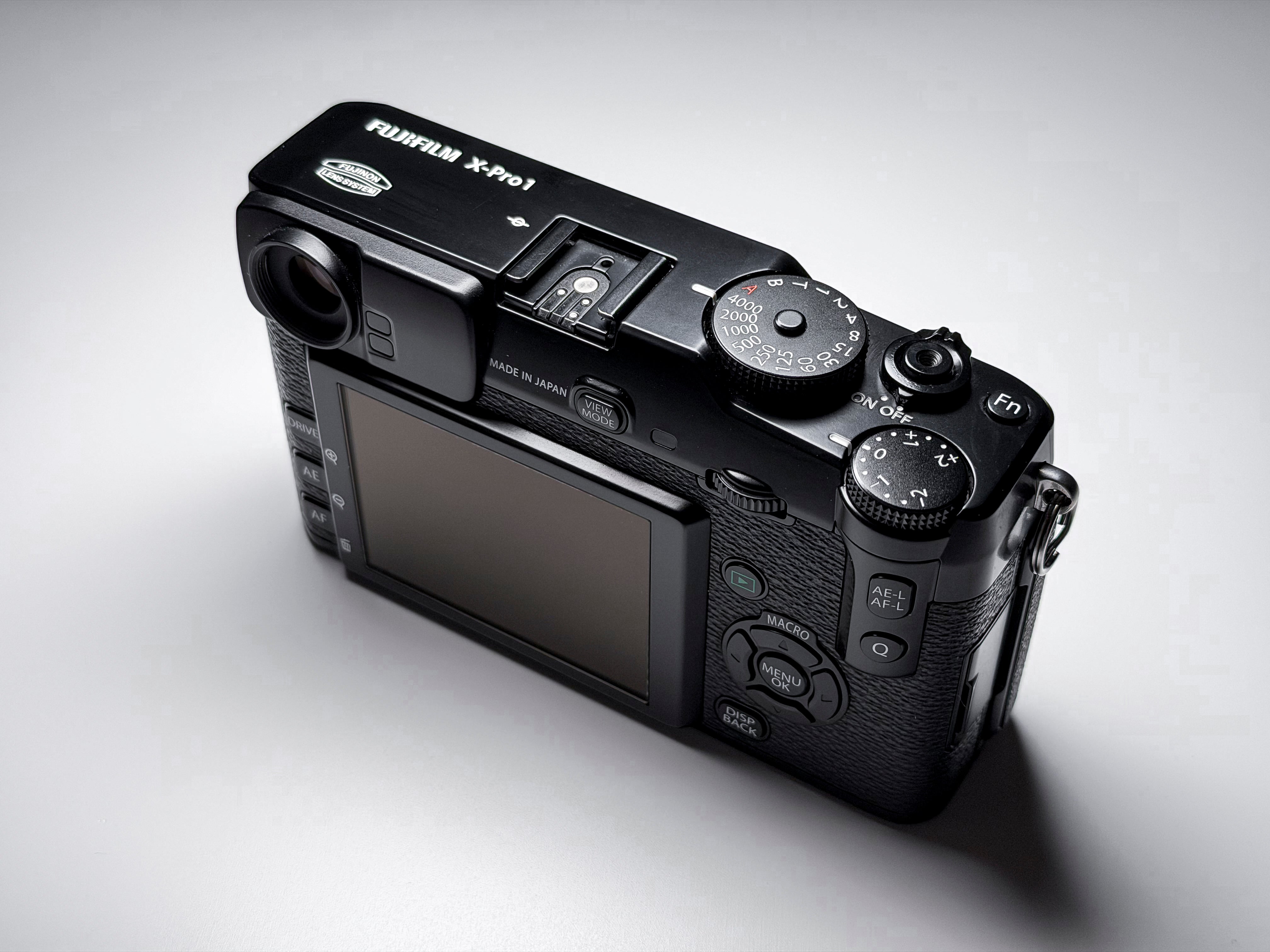 Fujifilm X-Pro1 NEAR MINT Mirrorless APS-C Fuji X-Pro 1 - One Year Warranty