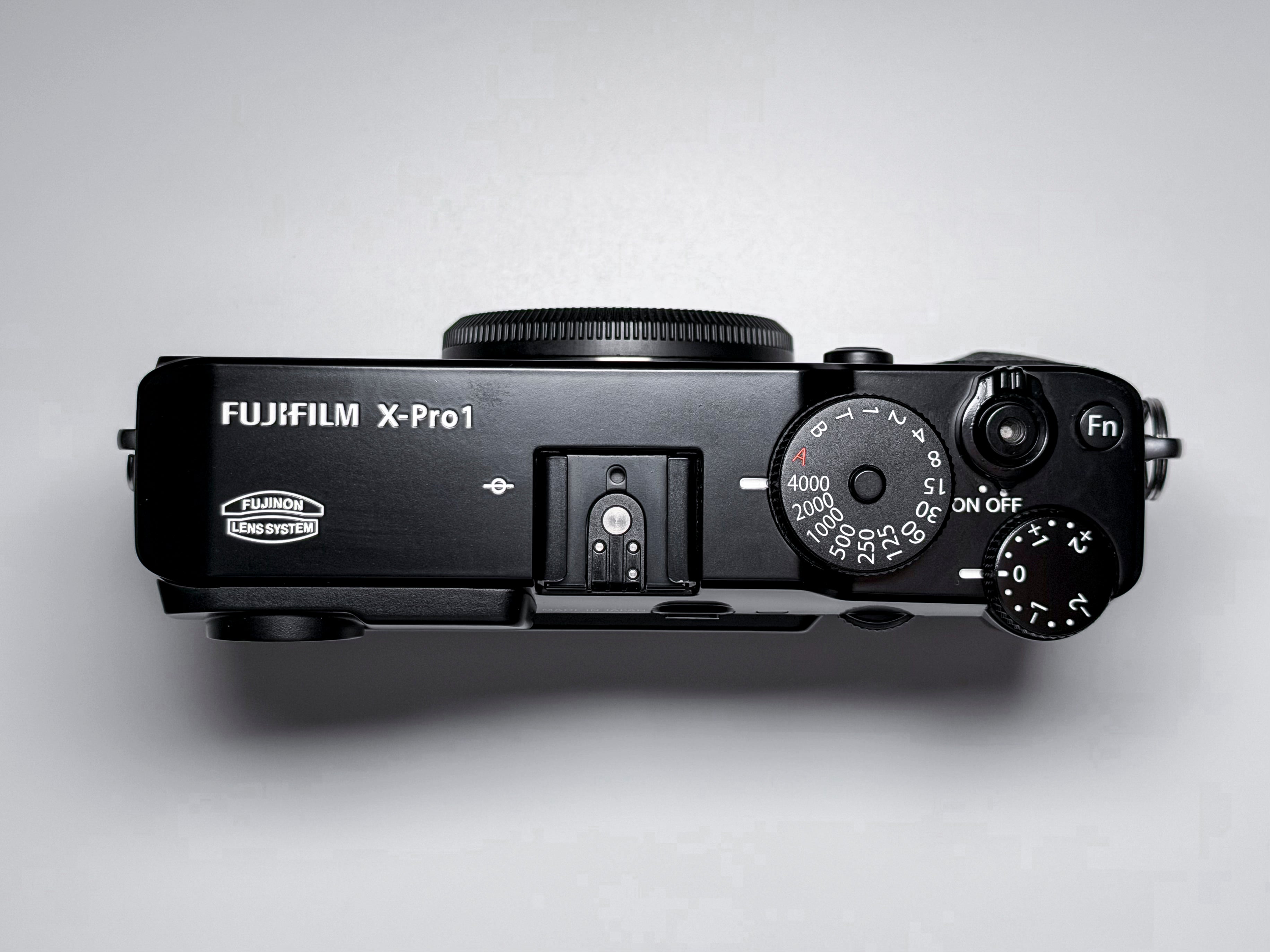 Fujifilm X-Pro1 NEAR MINT Mirrorless APS-C Fuji X-Pro 1 - One Year Warranty