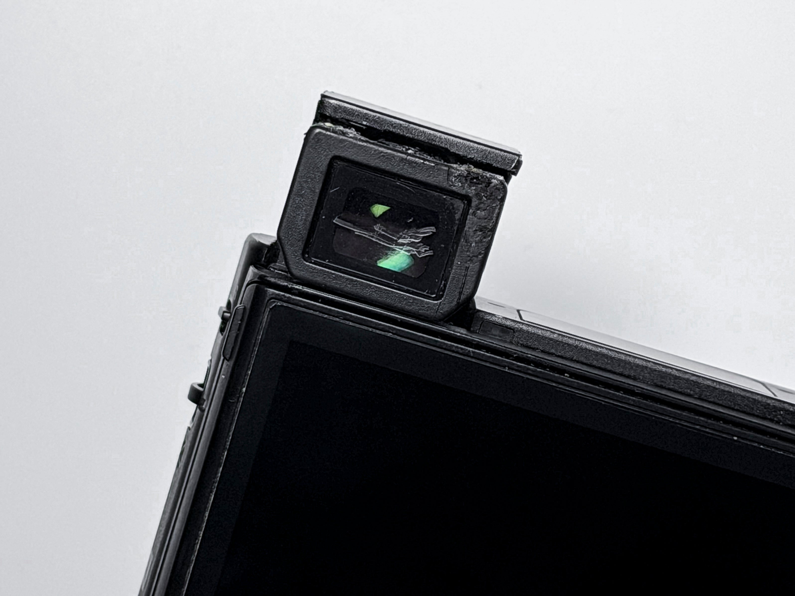 Sony RX100 V M5 Cyber-shot 20.1 Mp - 1 Year Warranty, Read Description