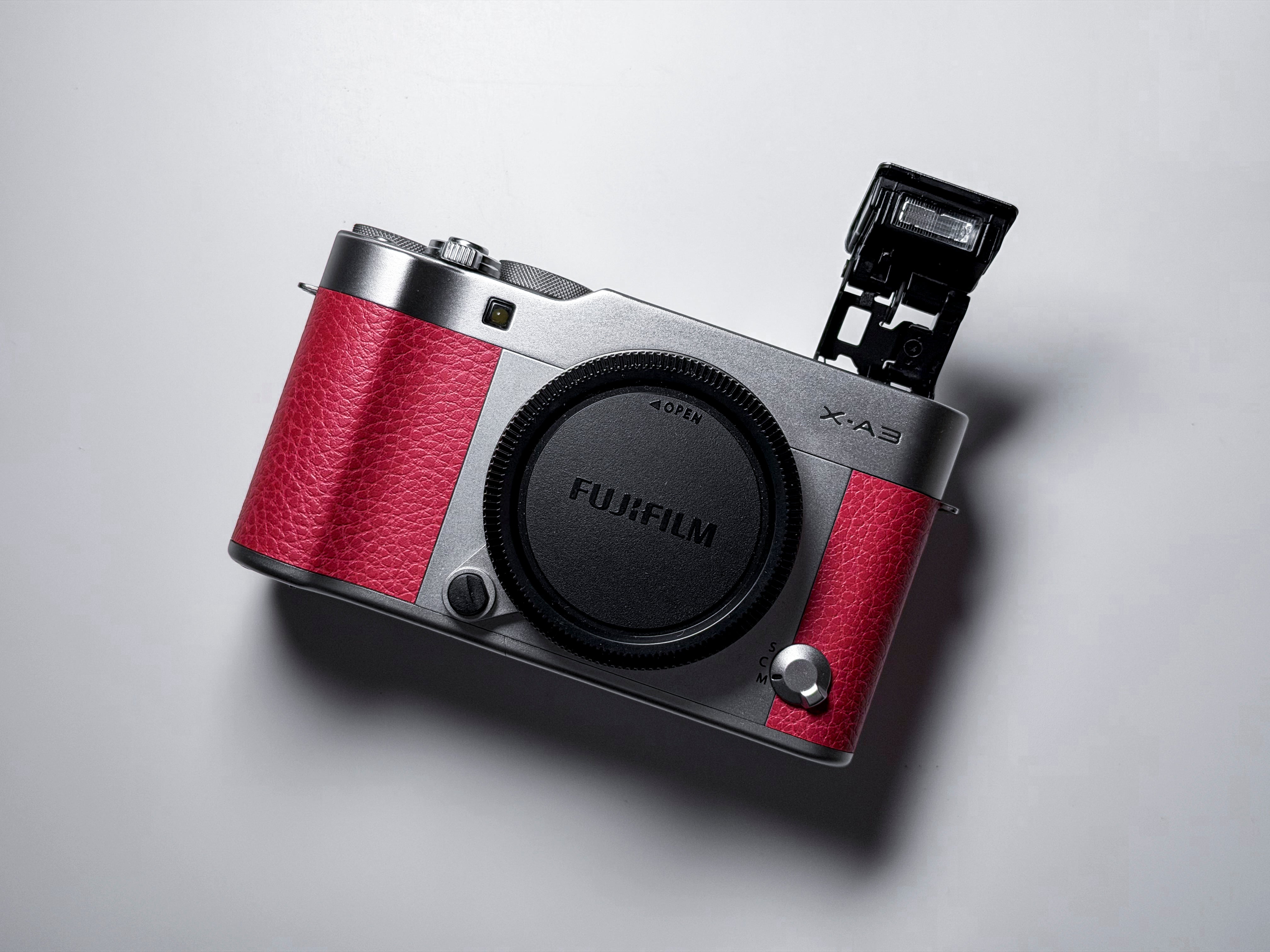 Fujifilm X-A3 Mirrorless APS-C Fuji XA3 - 1 Year Warranty, Excellent