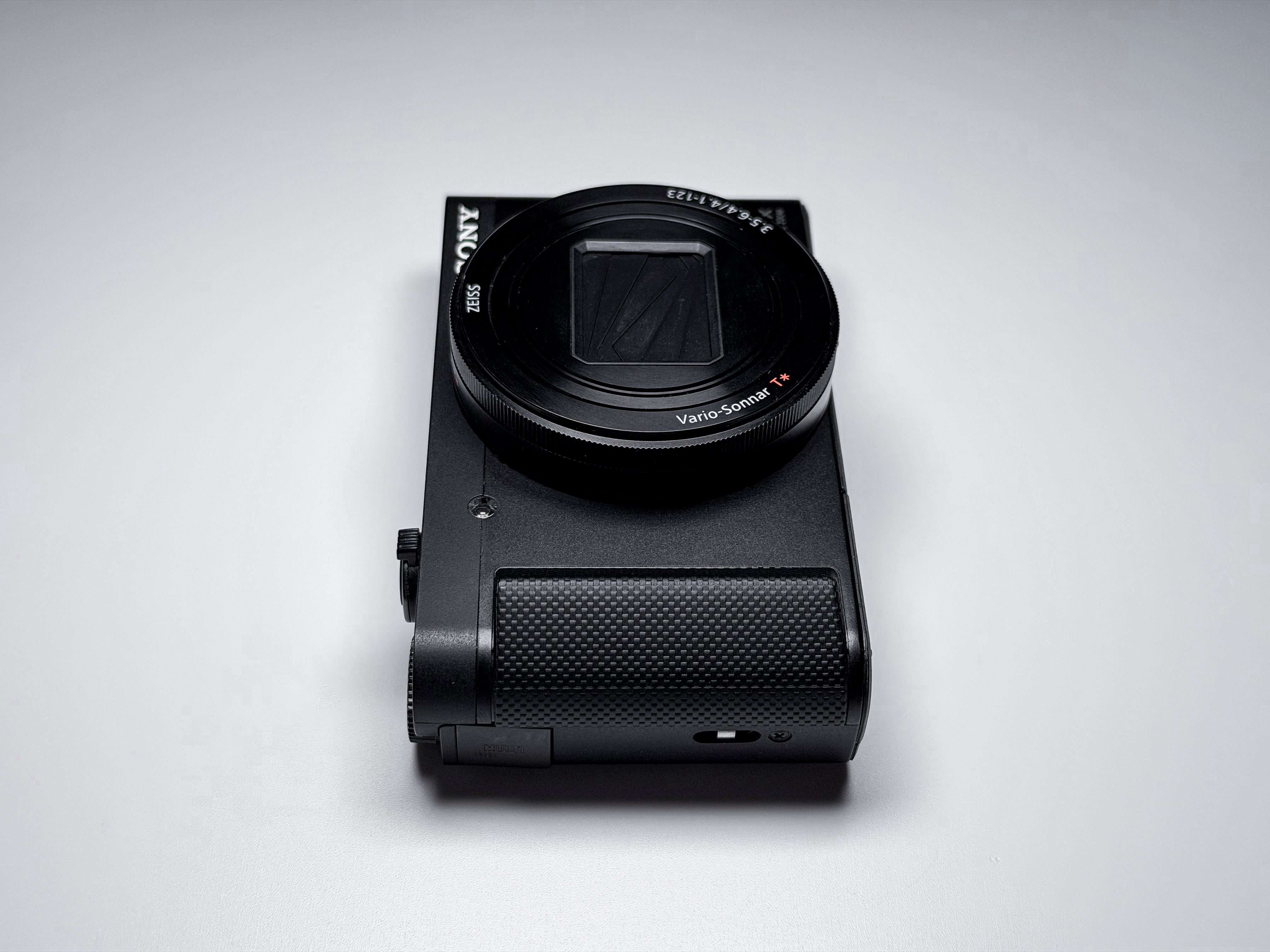Sony HX90 Cyber-shot 18.2 Mpx 30x - 1 Year Warranty, Excellent HX-90