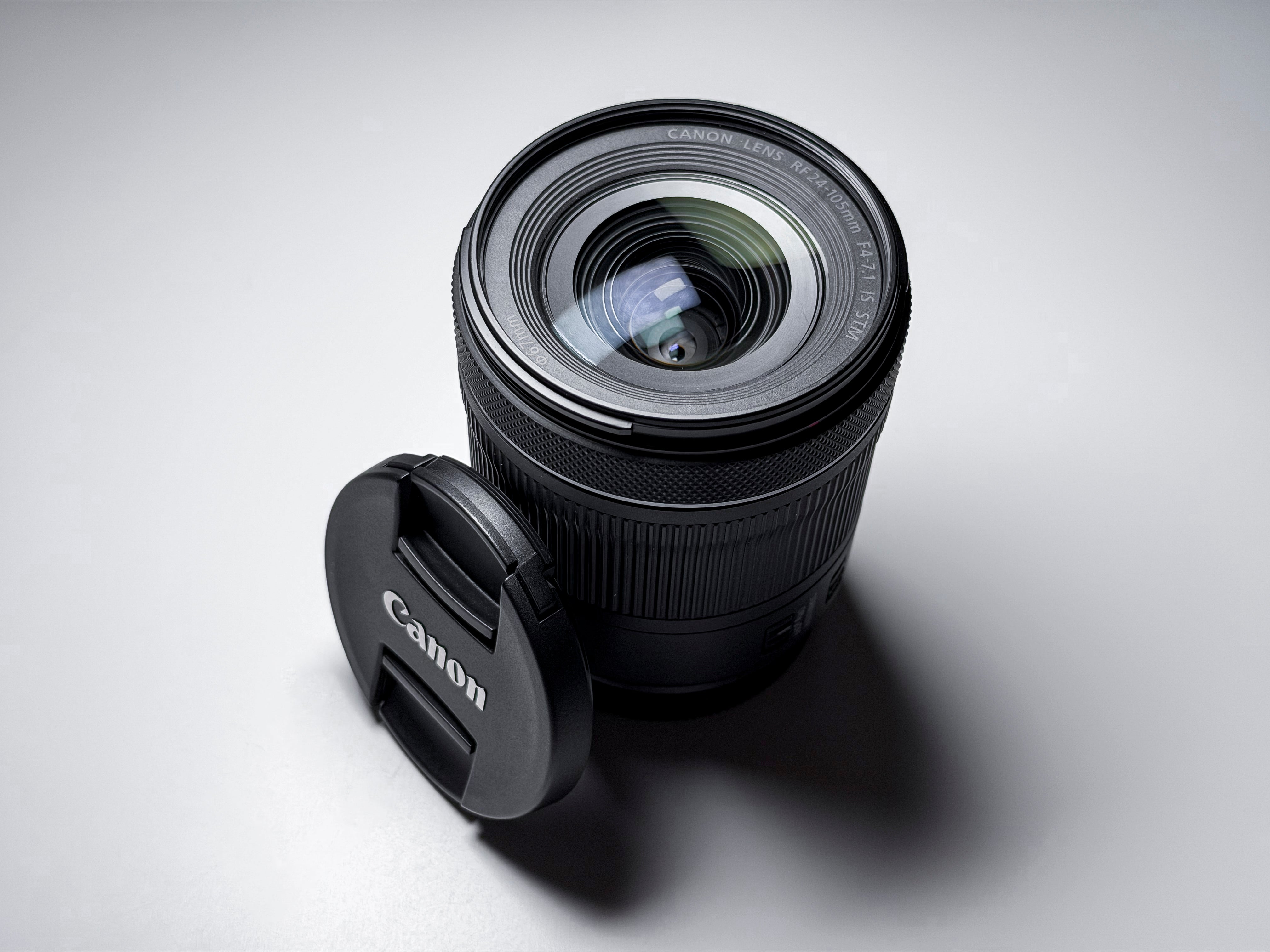 Canon EOS RP + RF 24-105mm STM Full Frame - Mint, never used, 1 Year Warranty