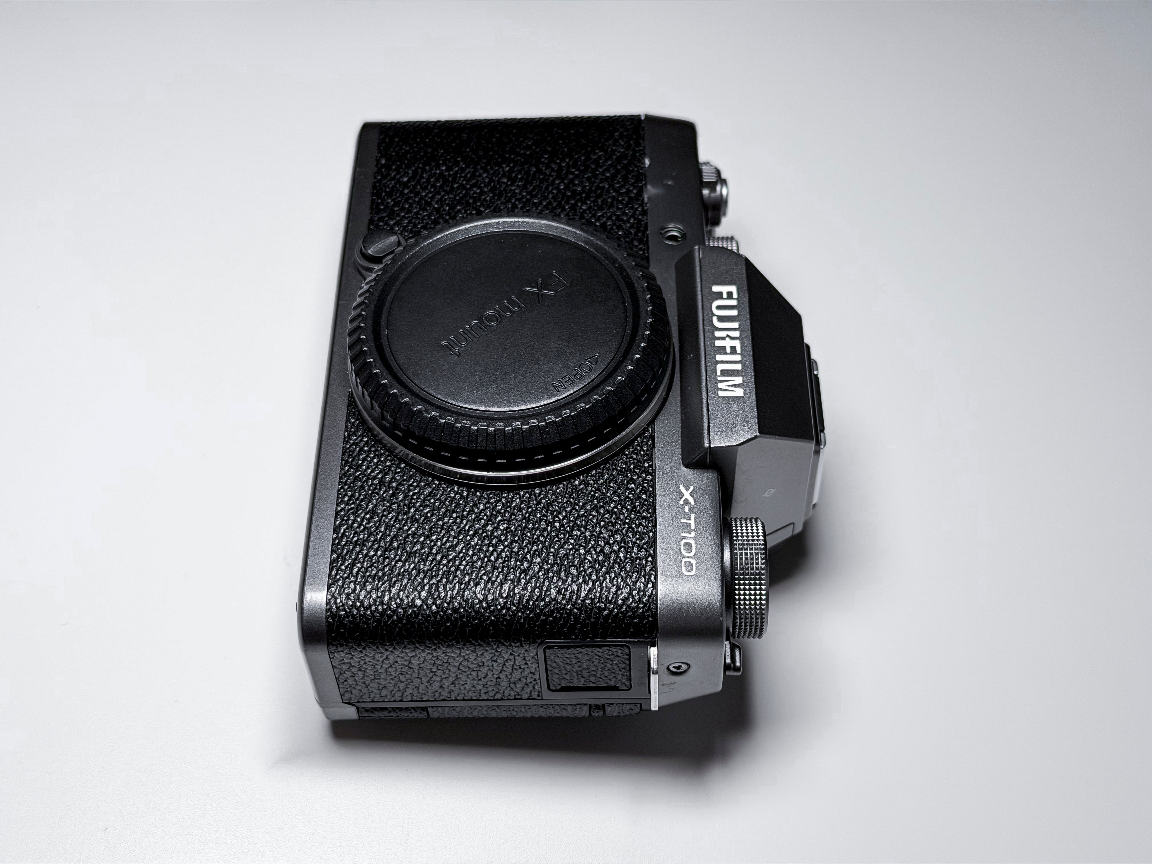 Fujifilm X-T100 Mirrorless Camera Body - 1 Year Warranty Fuji XT100