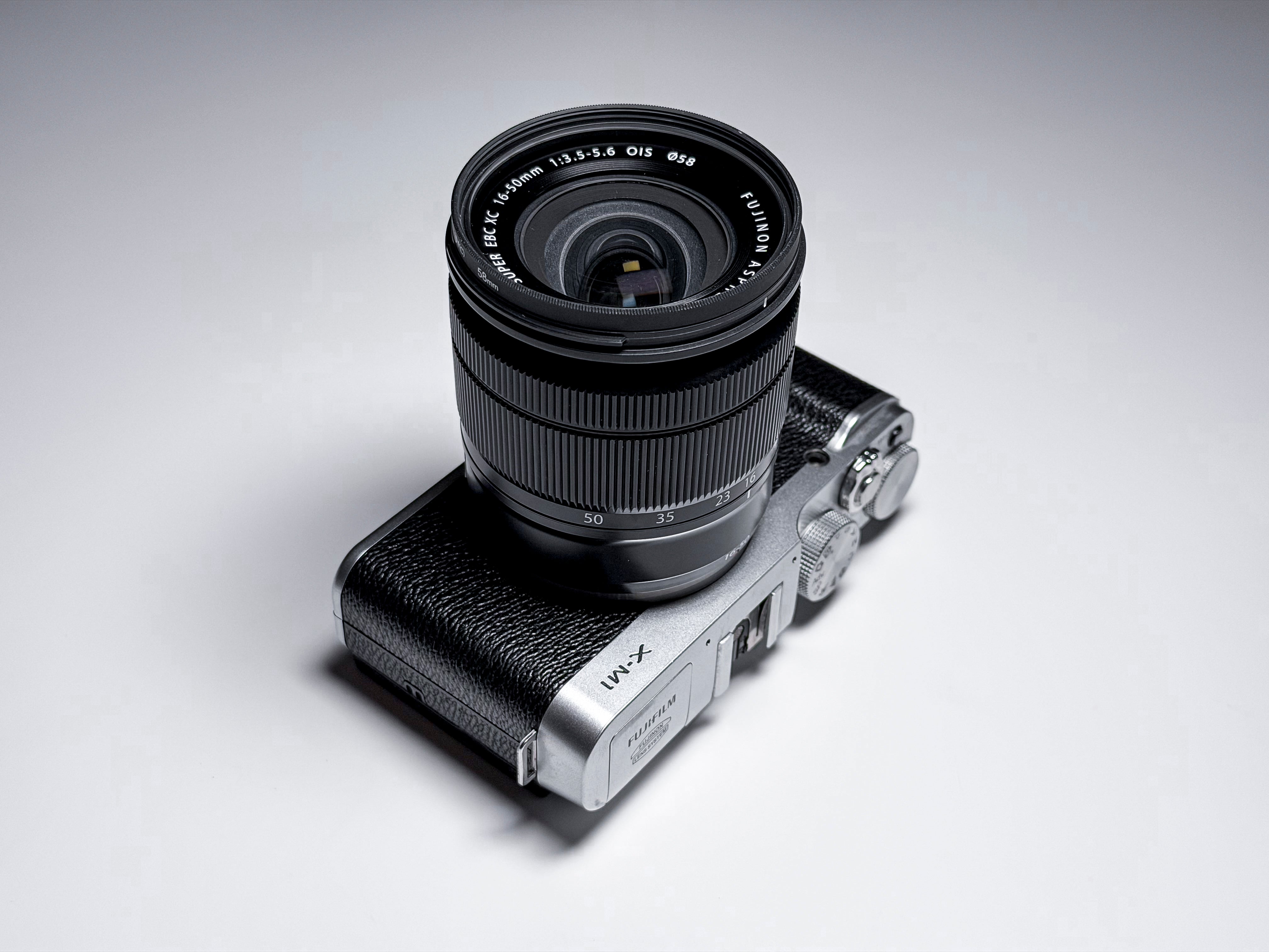Fujifilm X-M1 + 16-50mm OIS Mirrorless APS-C Fuji - 1 Year Warranty, Excellent
