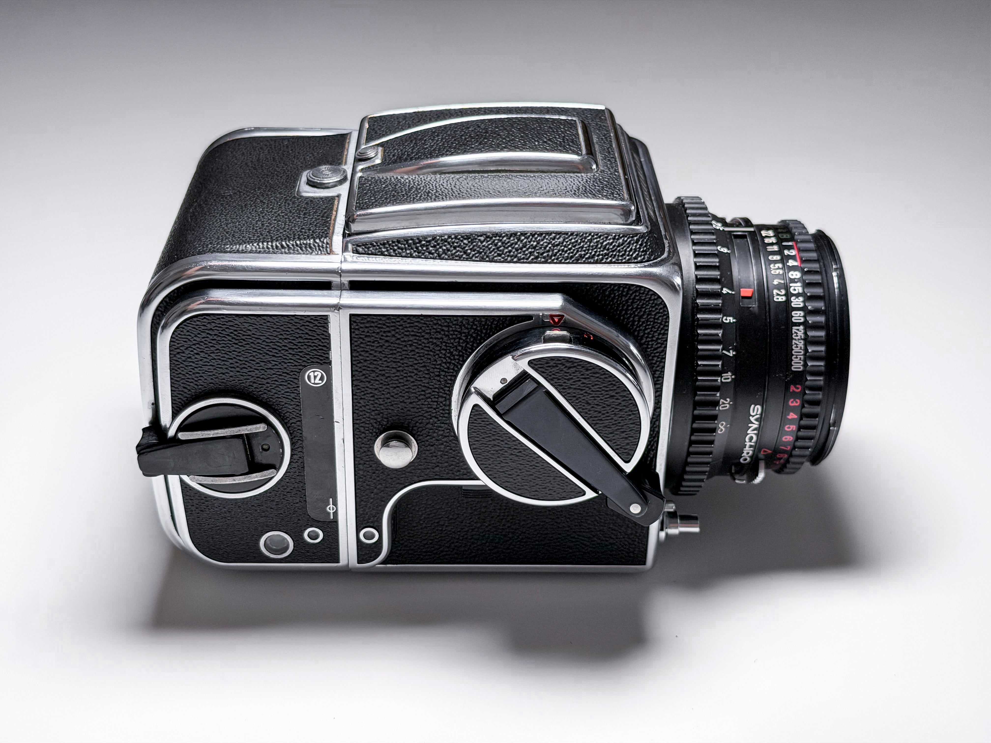 Hasselblad 500 CM c/m + 80mm Zeiss T* - Medium Format Excellent