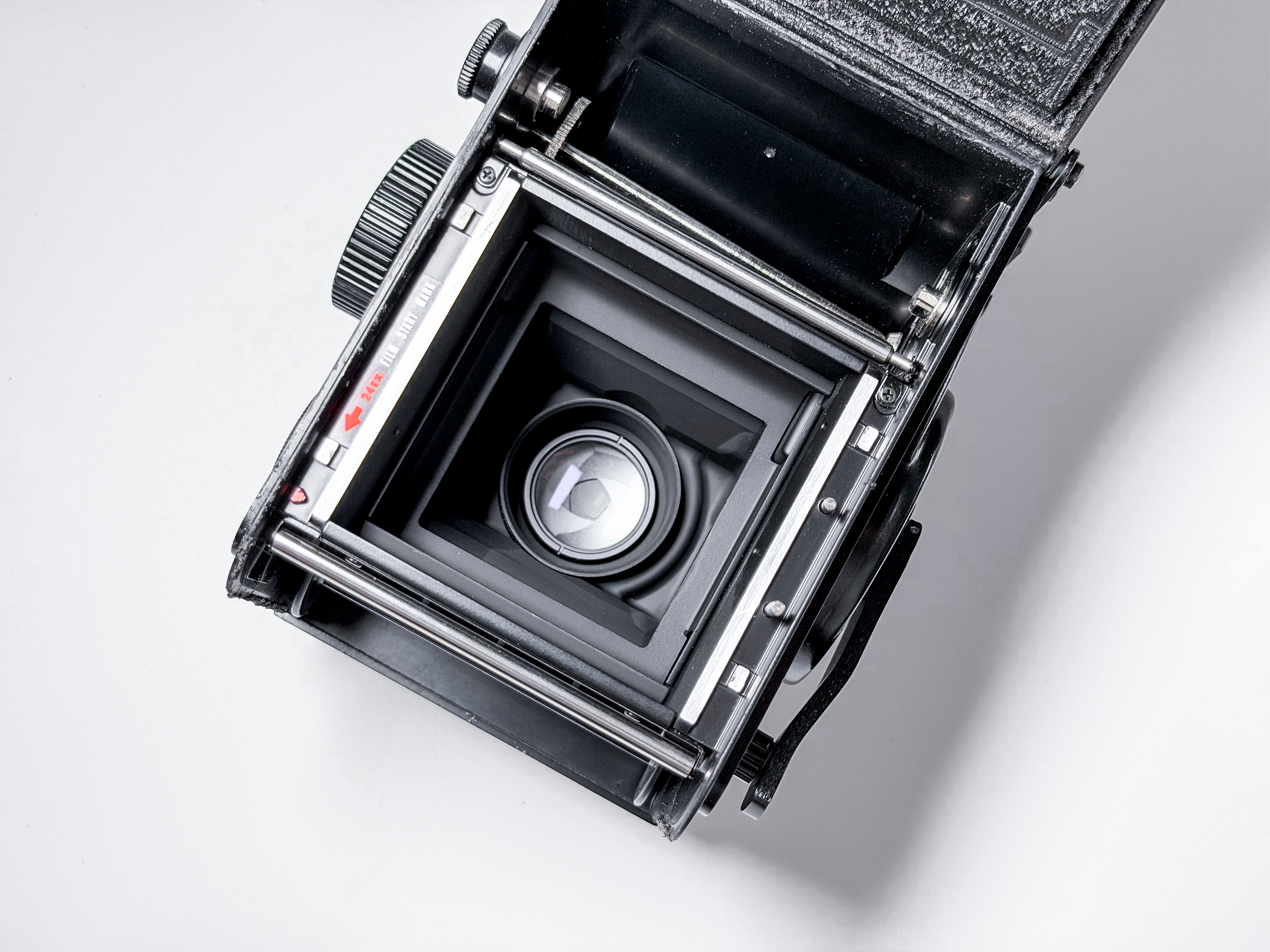 Yashica Mat 124g Medium Format TLR 120 Film Camera - Excellent, CLA, Film Tested