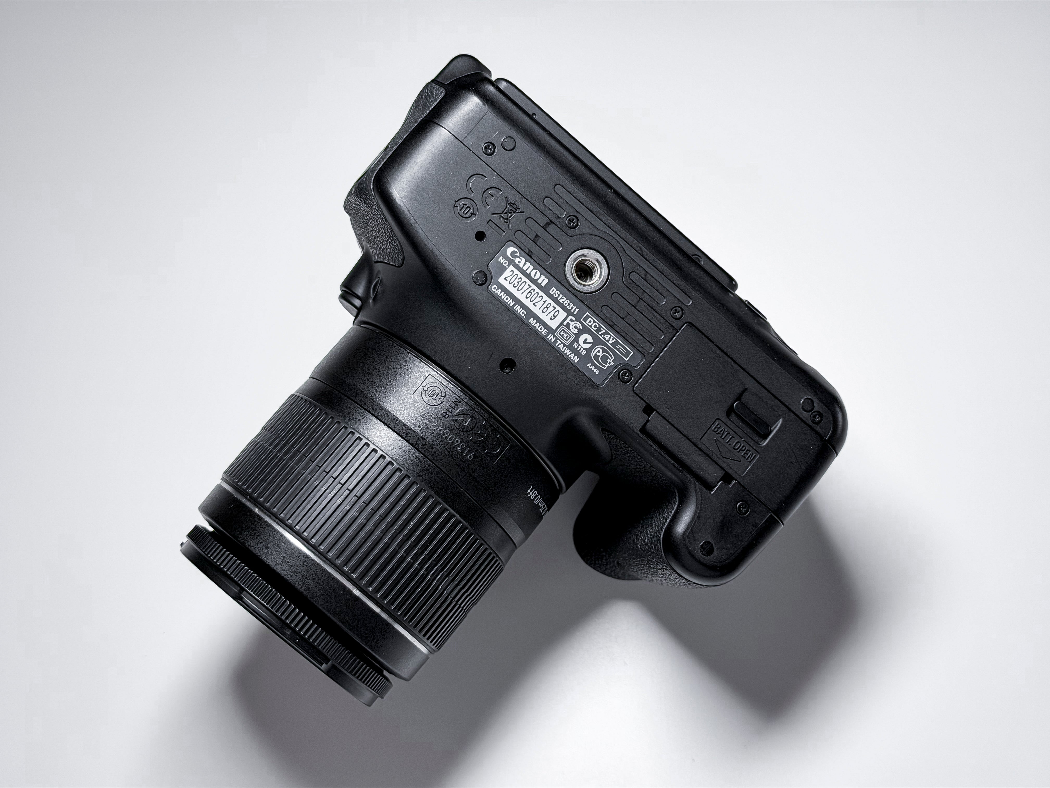 Canon 600D + 18-55mm Reflex DSLR EF Mount - 1 Year Warranty, Excellent