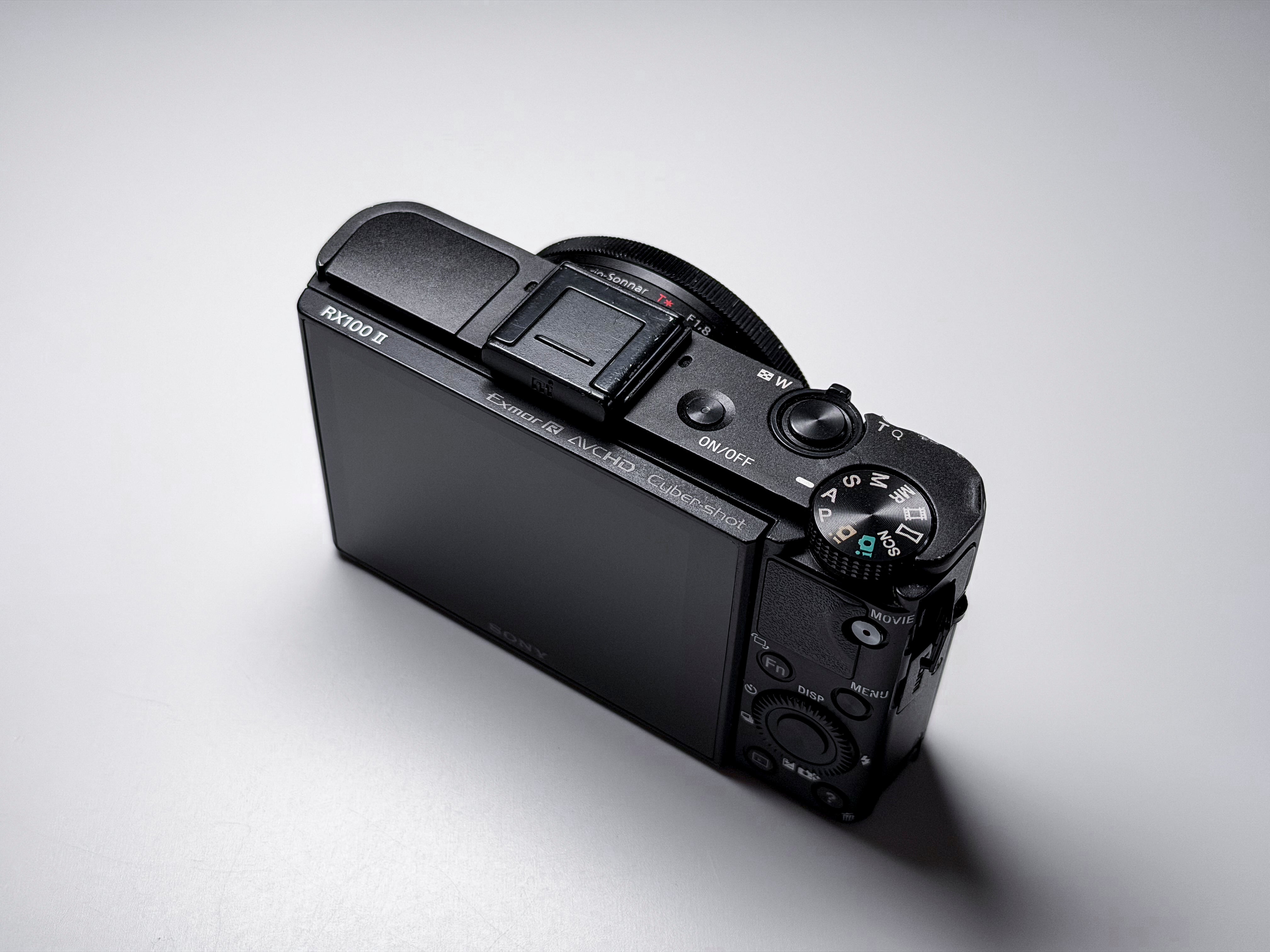 Sony Cyber-shot RX100 II Compact Camera 20.2 Mpx - Perfectly Working