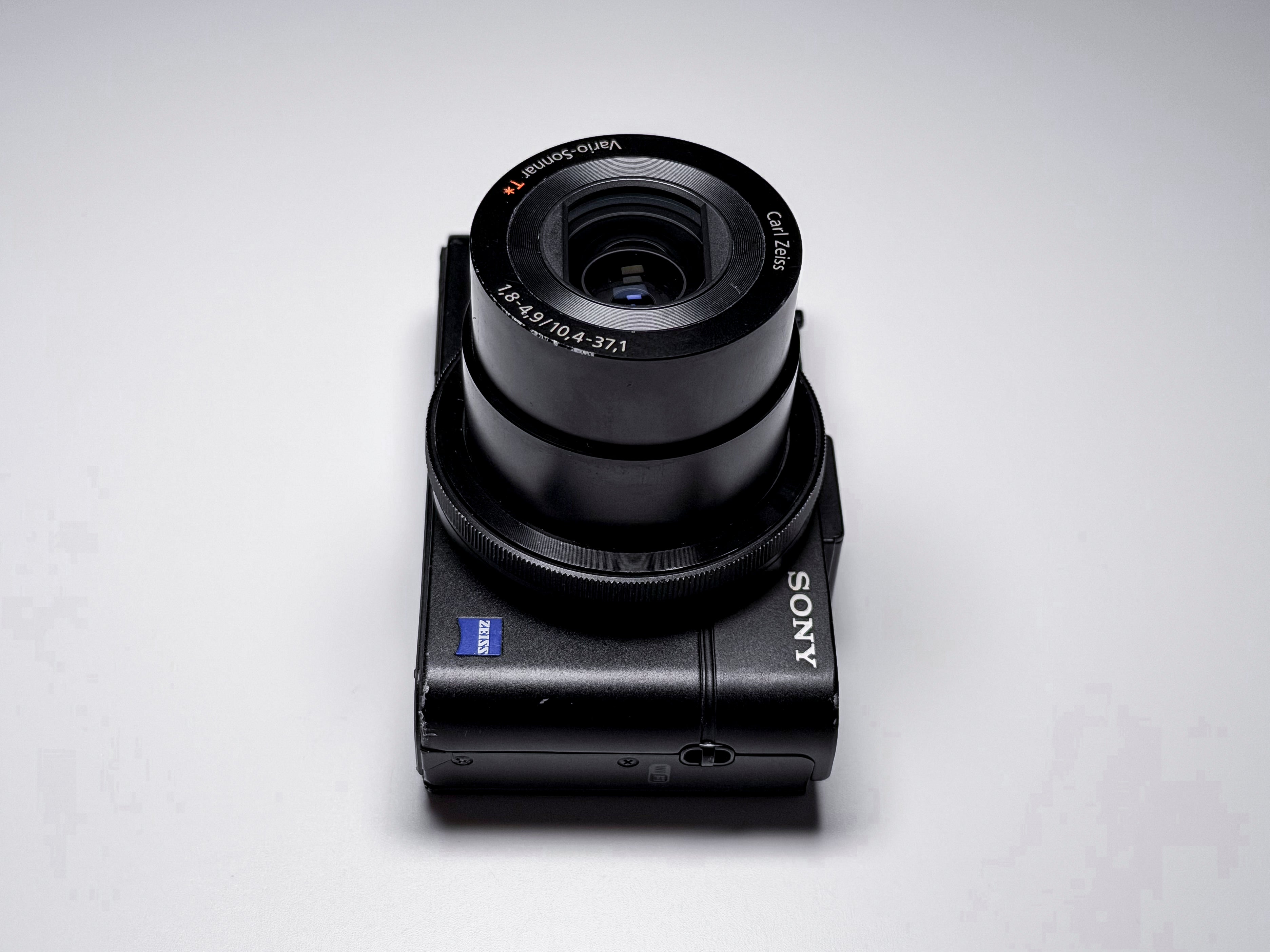 Sony Cyber-shot RX100 II Compact Camera 20.2 Mpx - Perfectly Working