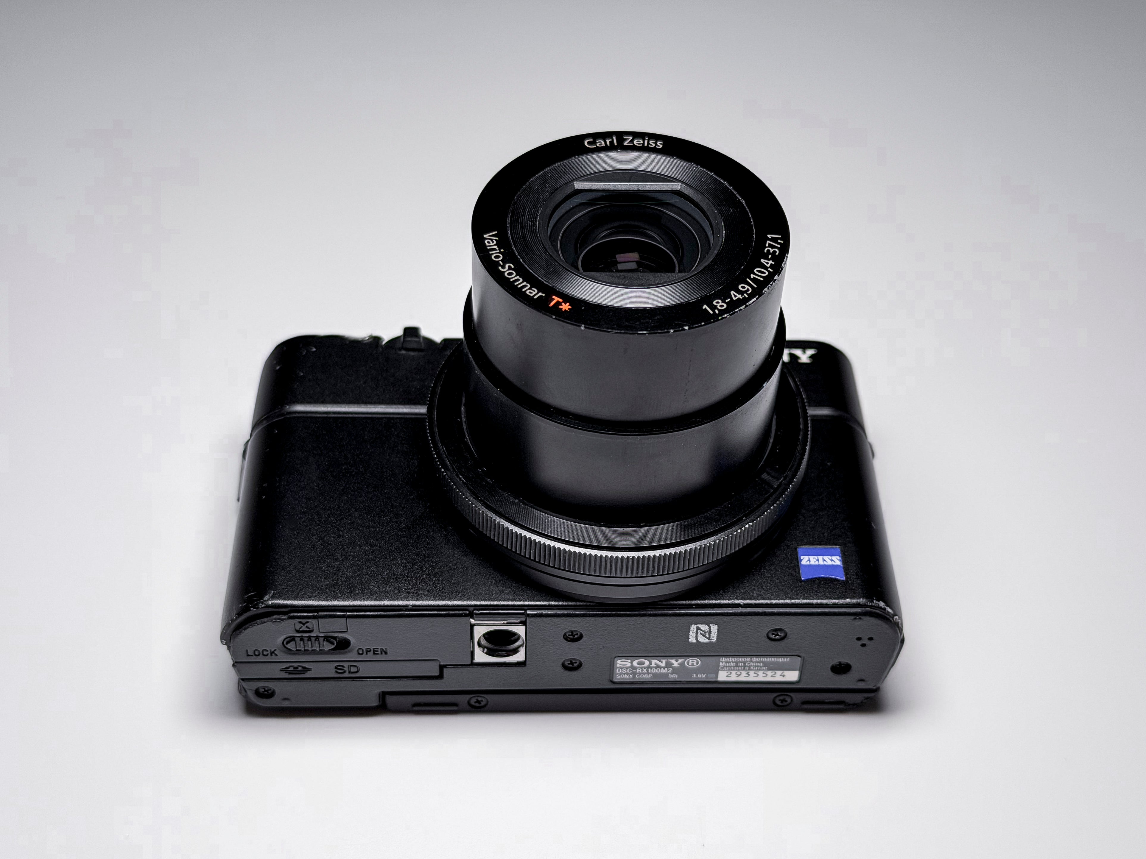 Sony Cyber-shot RX100 II Compact Camera 20.2 Mpx - Perfectly Working