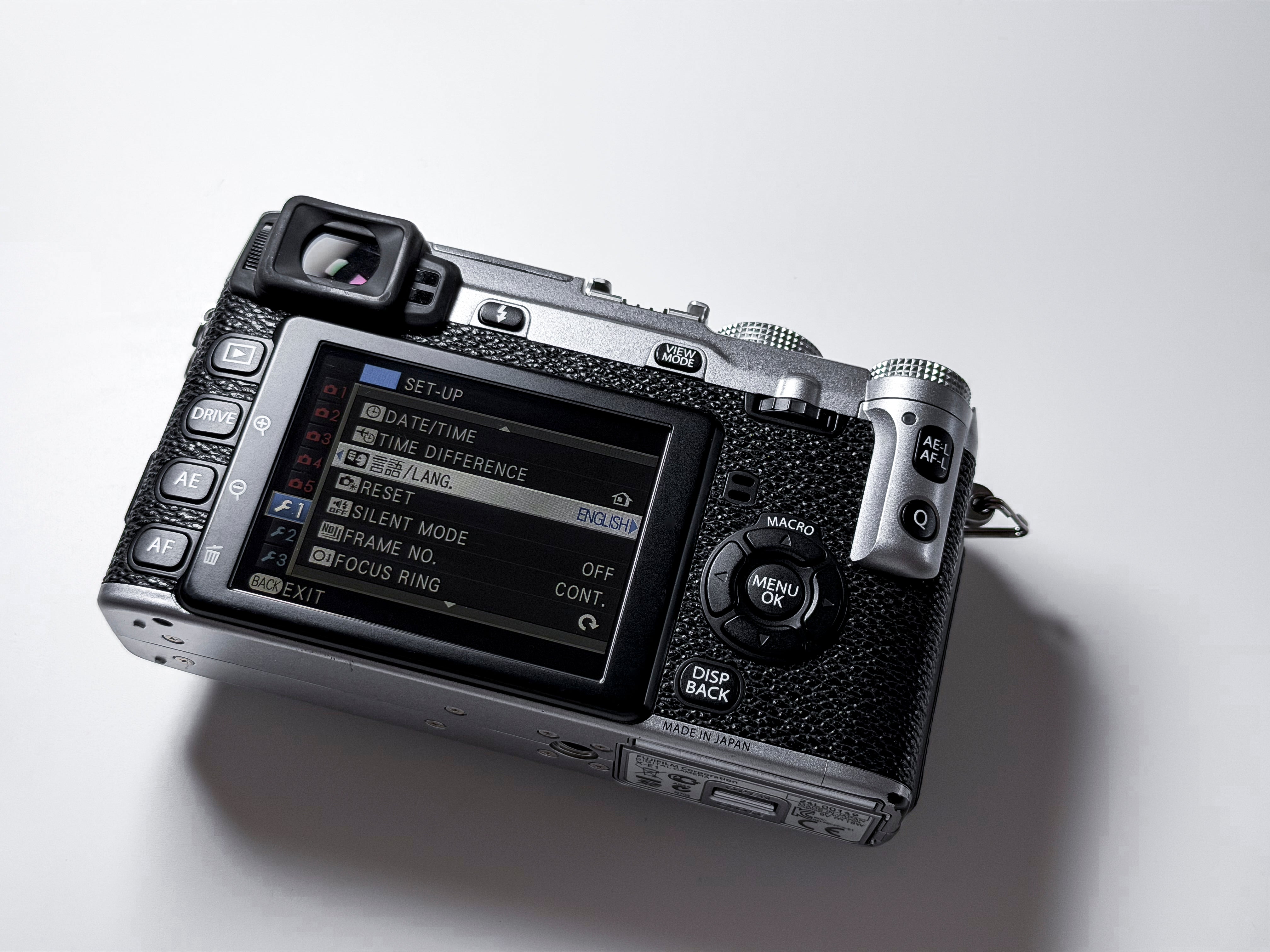 Fujifilm X-E1 Mirrorless Body 16.3 Mpx Fuji XE1 - 1 Year Warranty, Excellent