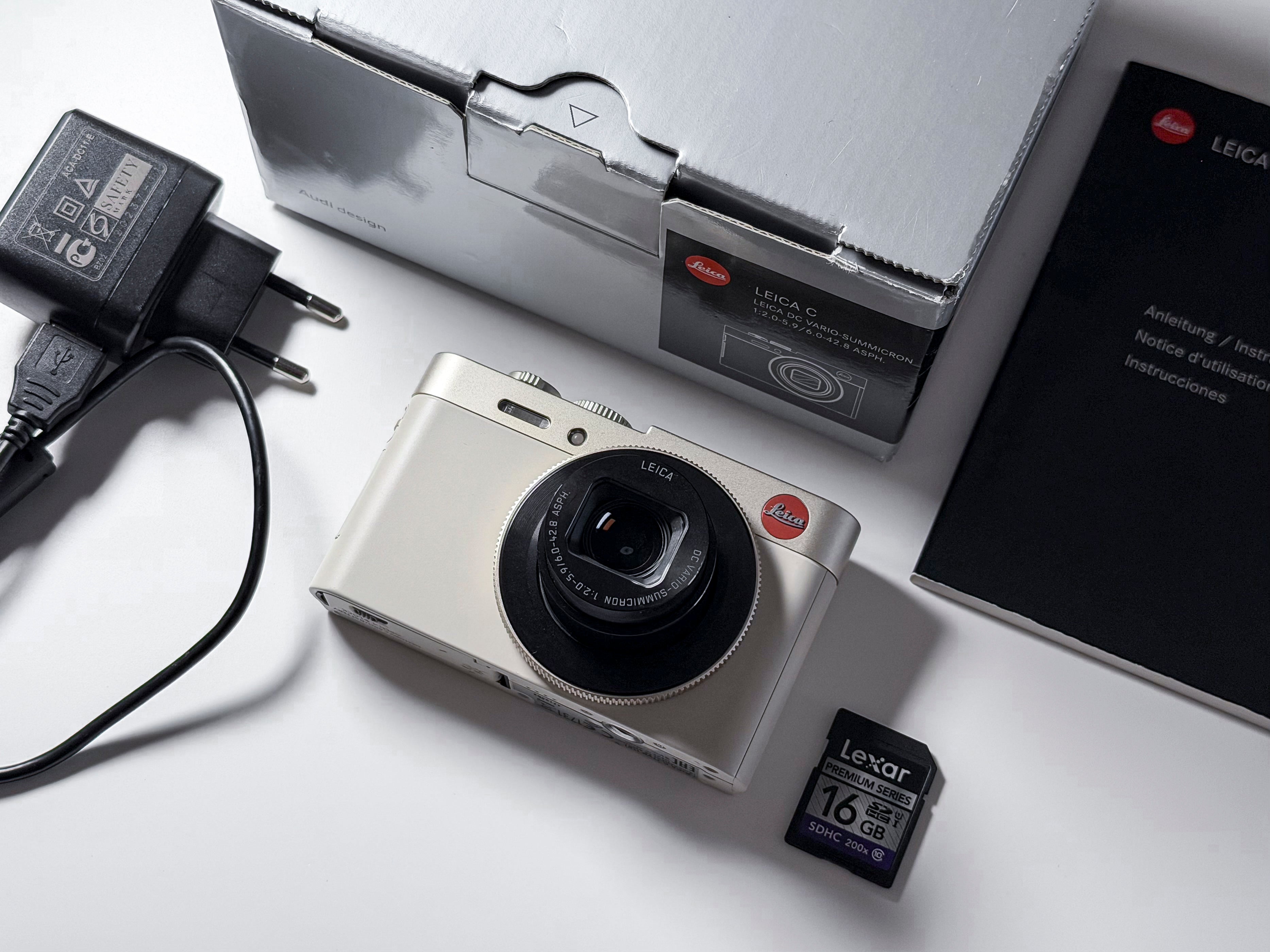 Leica C Typ 112 Vario-Summicron Compact Camera - 1 Year Warranty, Excellent