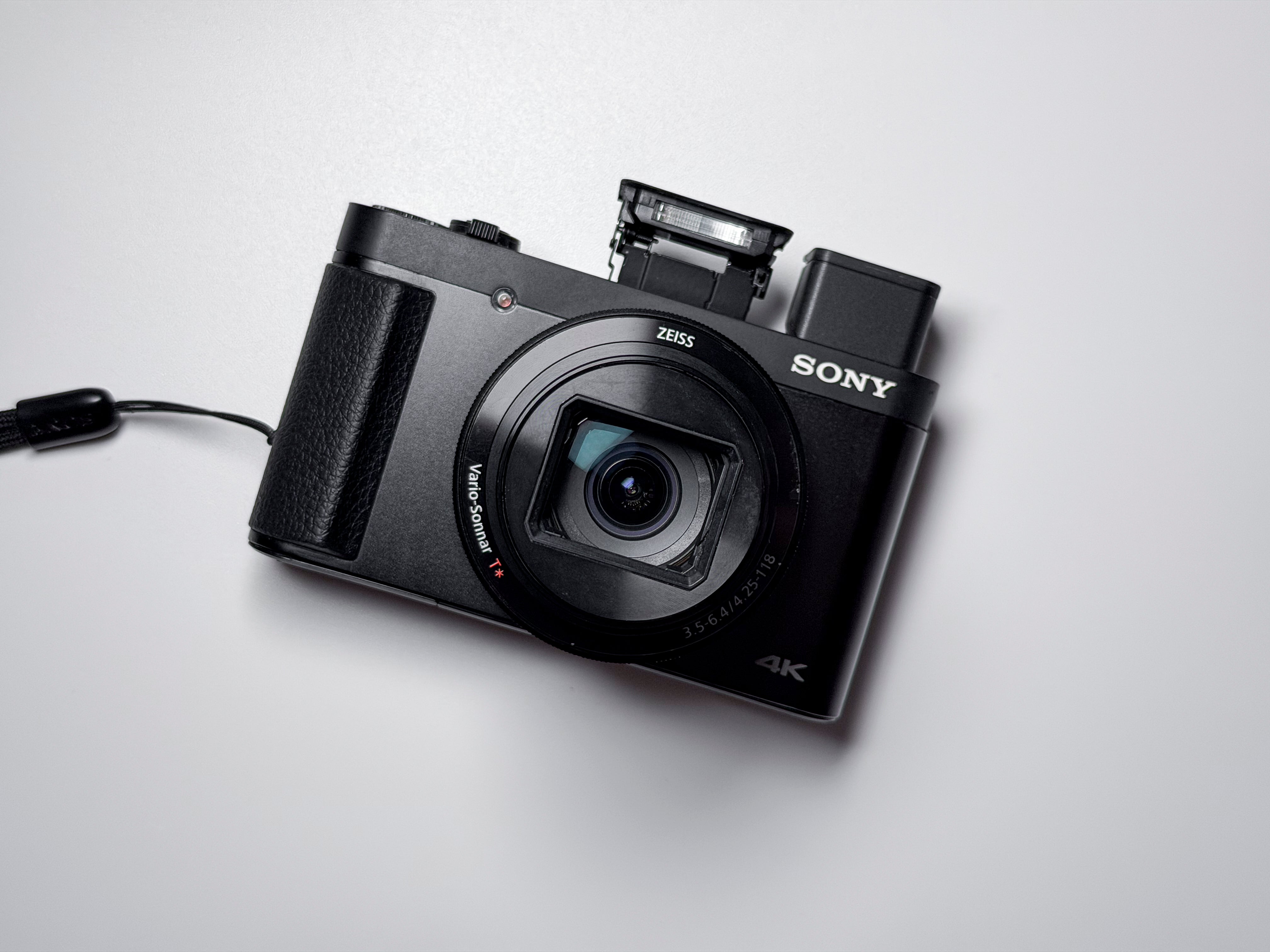Sony HX99 Cyber-shot 18.2 Mpx 4K - 1 Year Warranty Excellent HX-99