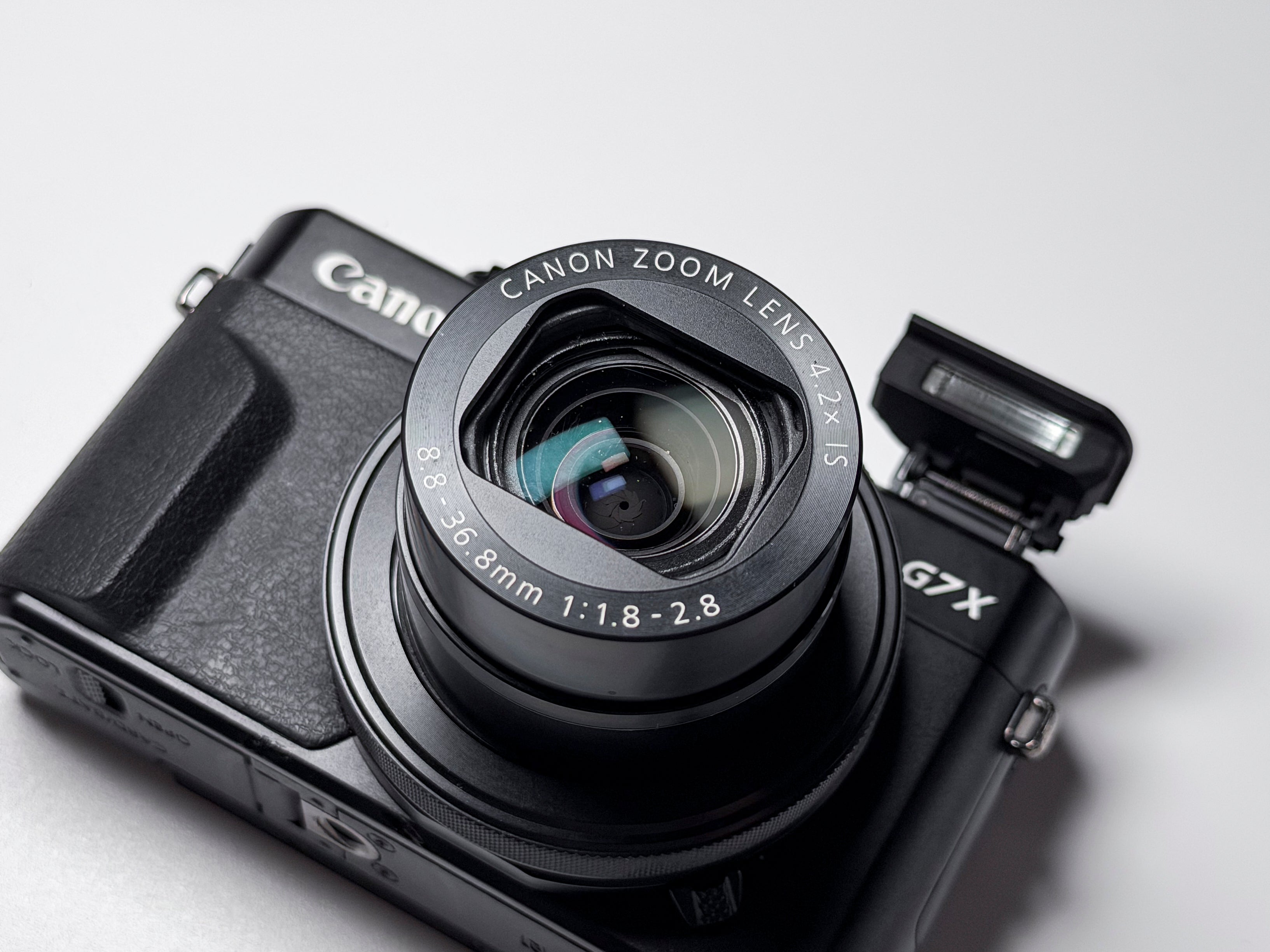 Canon G7X Mark II Powershot Compact Camera 20.1 Mpx - 1 Year Warranty, Excellent
