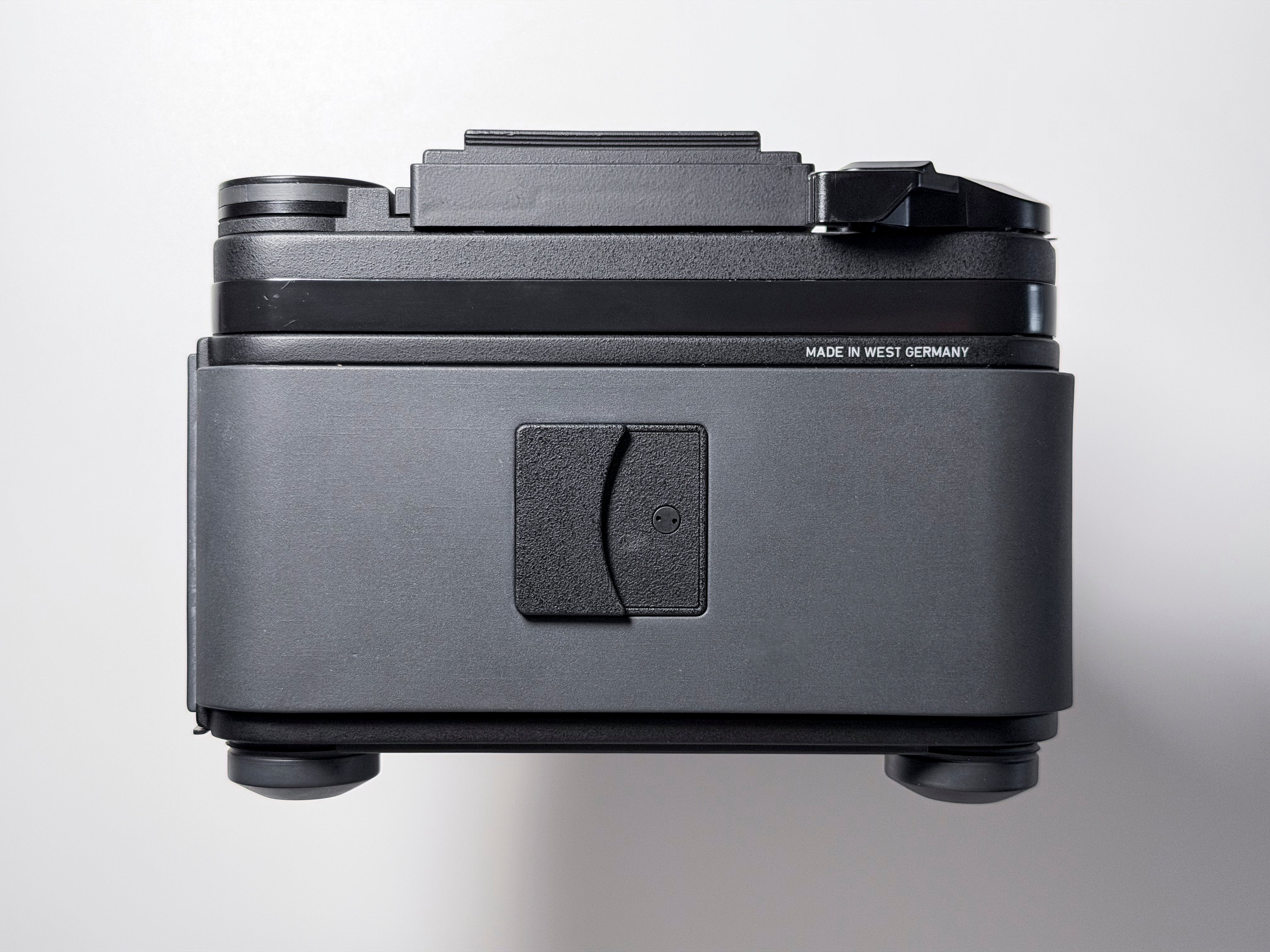 Exakta 66 + Schneider Xenotar 80mm f/2.8 Medium Format Film Camera - Near Mint