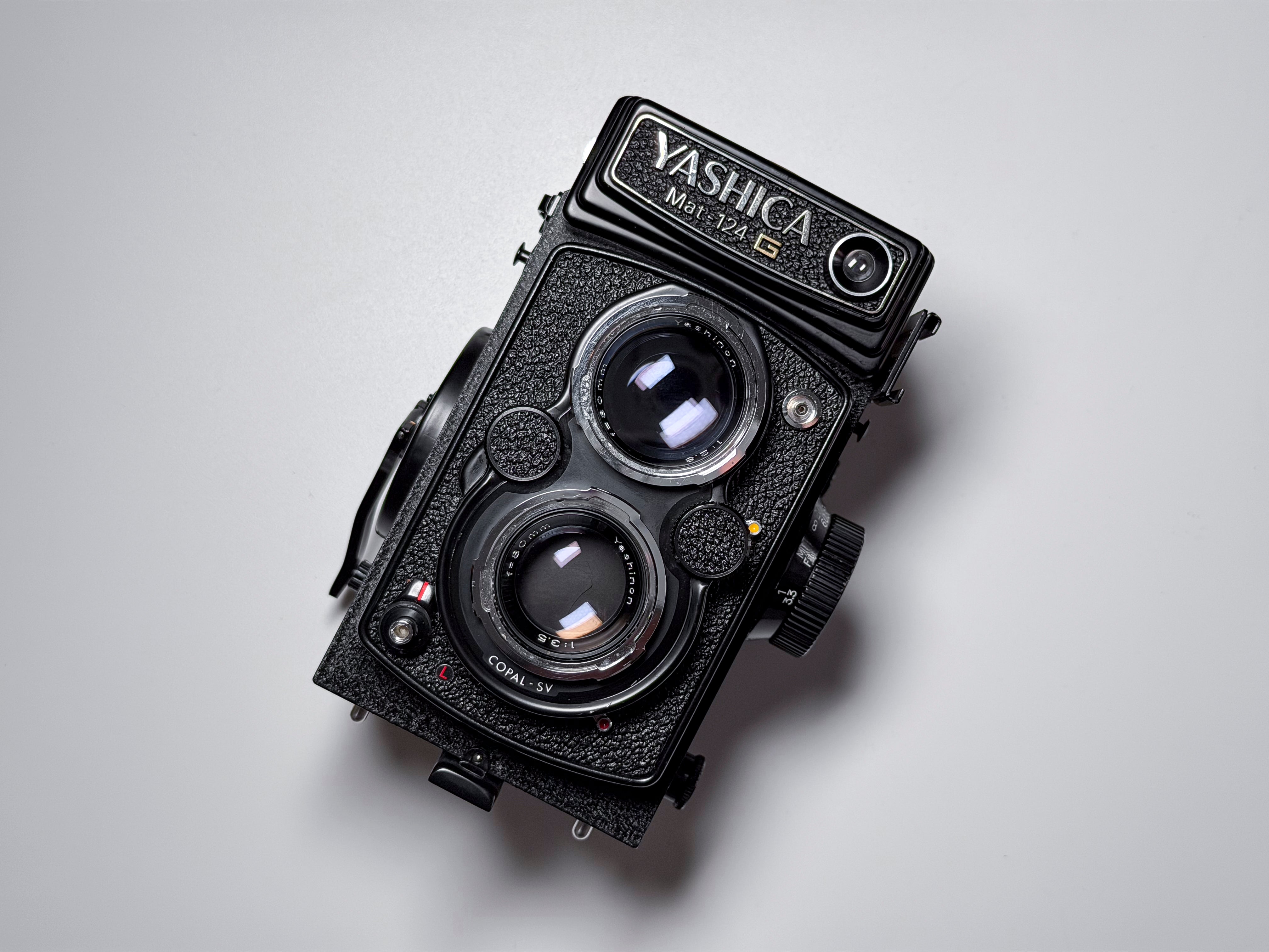 Yashica Mat-124g Medium Format TLR 120 Film Camera - Excellent, Film Tested