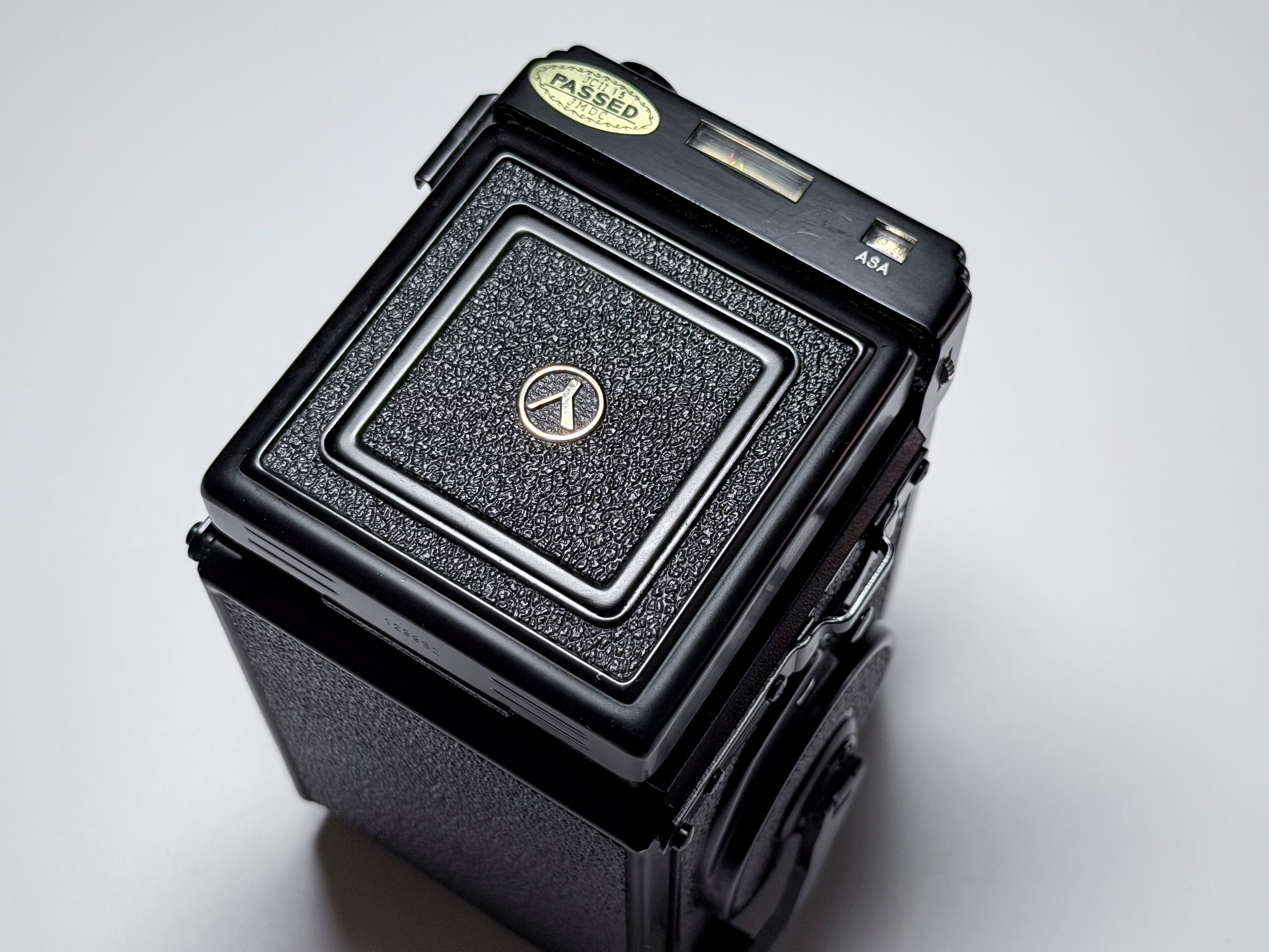 Yashica Mat-124g Medium Format TLR 120 Film Camera - Excellent, Film Tested