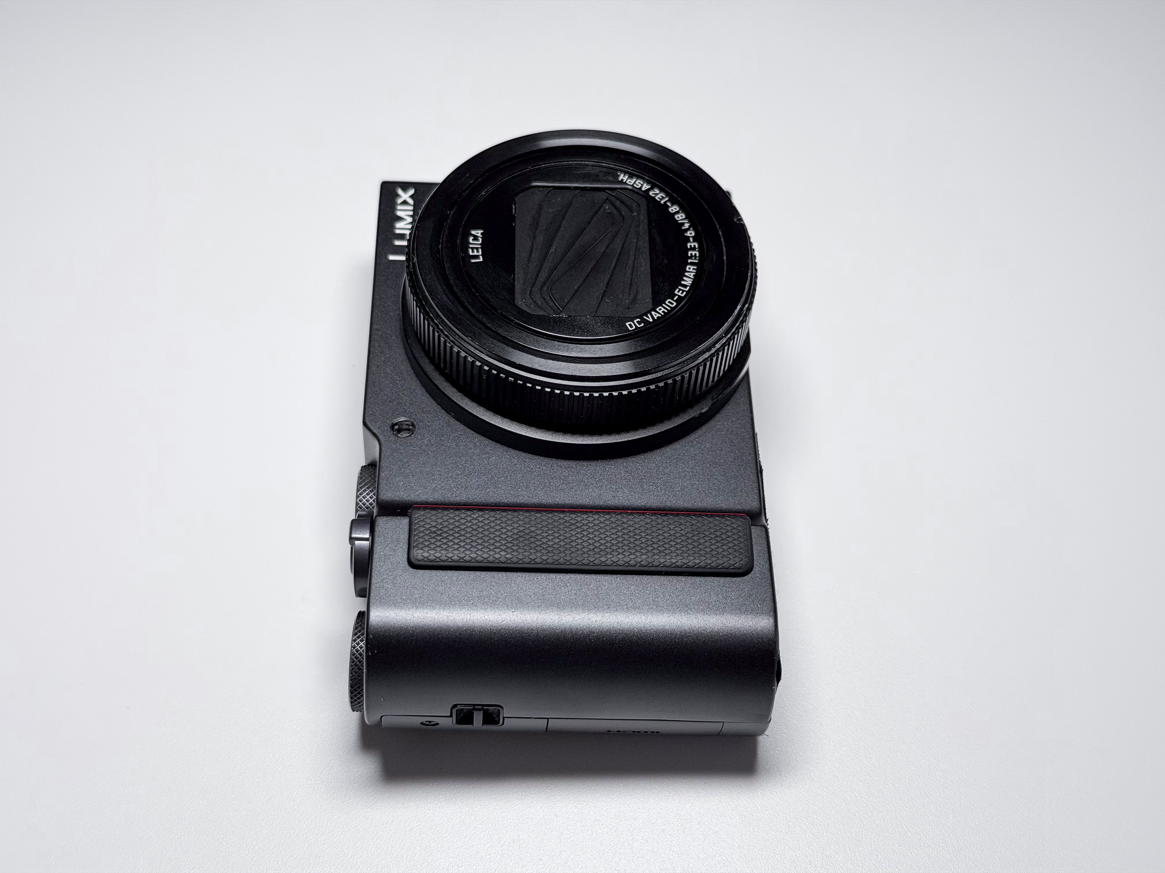 Panasonic Lumix TZ200 15x Leica Lens - ZS200 TZ-200