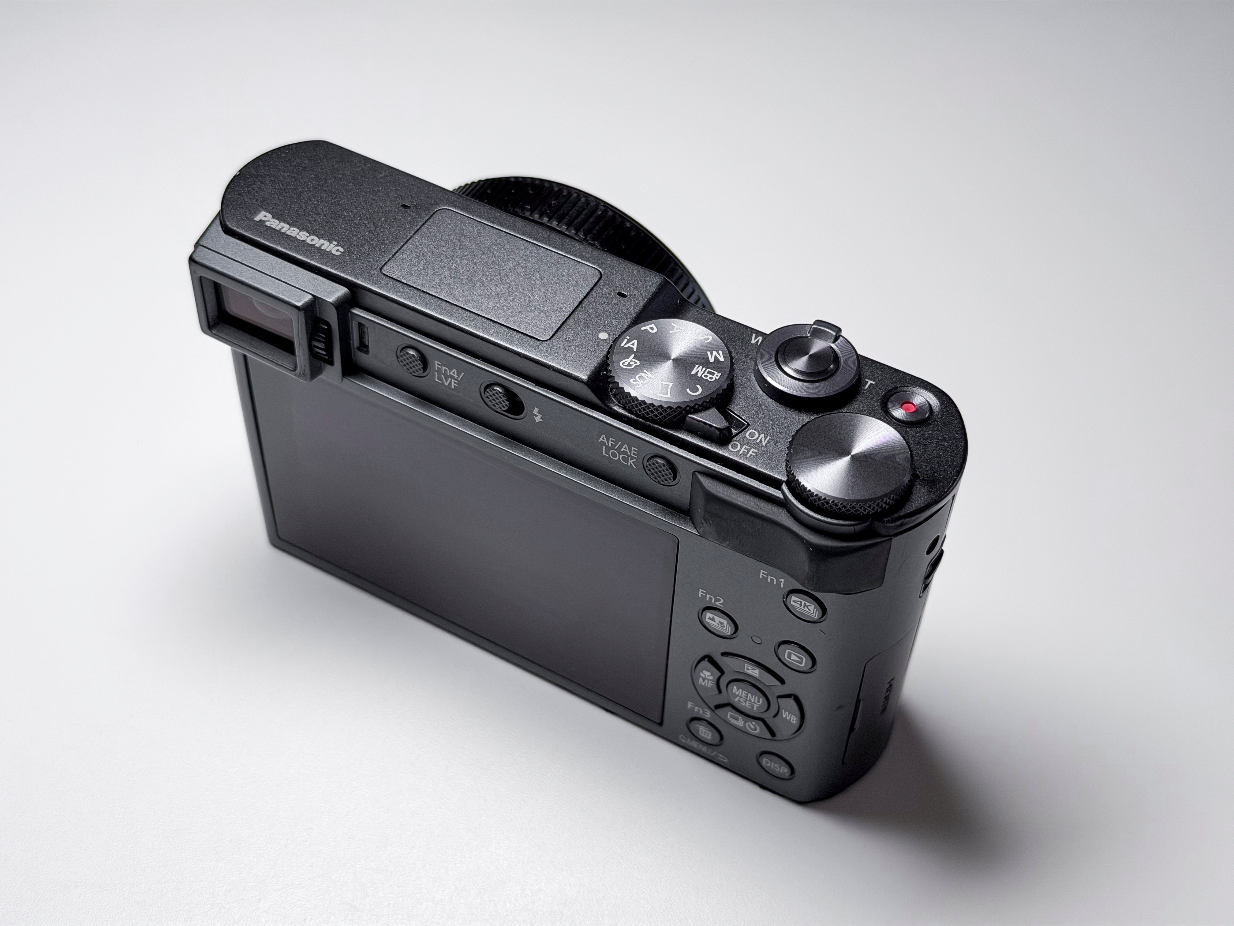 Panasonic Lumix TZ200 15x Leica Lens - ZS200 TZ-200